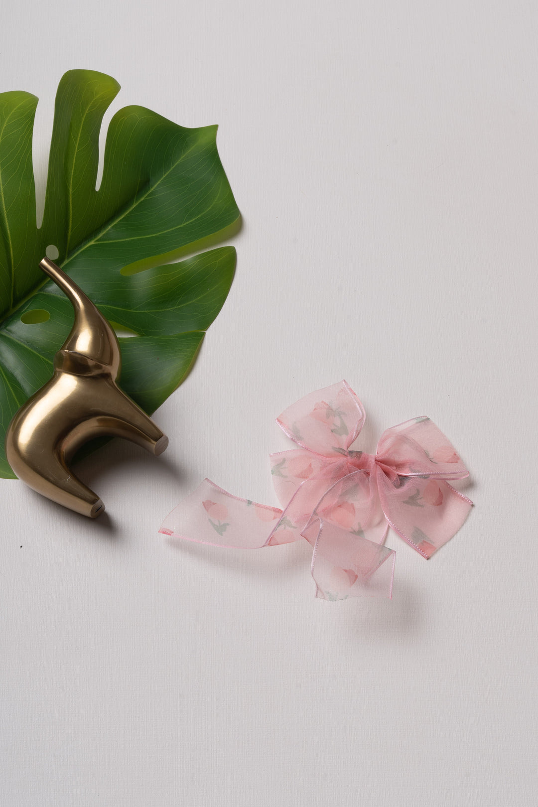 The Nesavu Hair Clip Blush Garden Ribbon Hair Clip – Charm and Elegance for Every Occasion Nesavu Pink JHCL71G Blush Garden Ribbon Clip for Hair | Stylish Back & Side Hair Accessory | The Nesavu