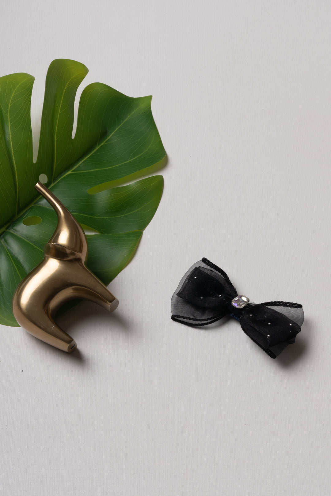 The Nesavu Hair Clip Elegant Black Hair Clip for Timeless Grace Nesavu Black JHCL57B Black Bow Hair Clip with Sequins | Elegant Styling Accessory | The Nesavu