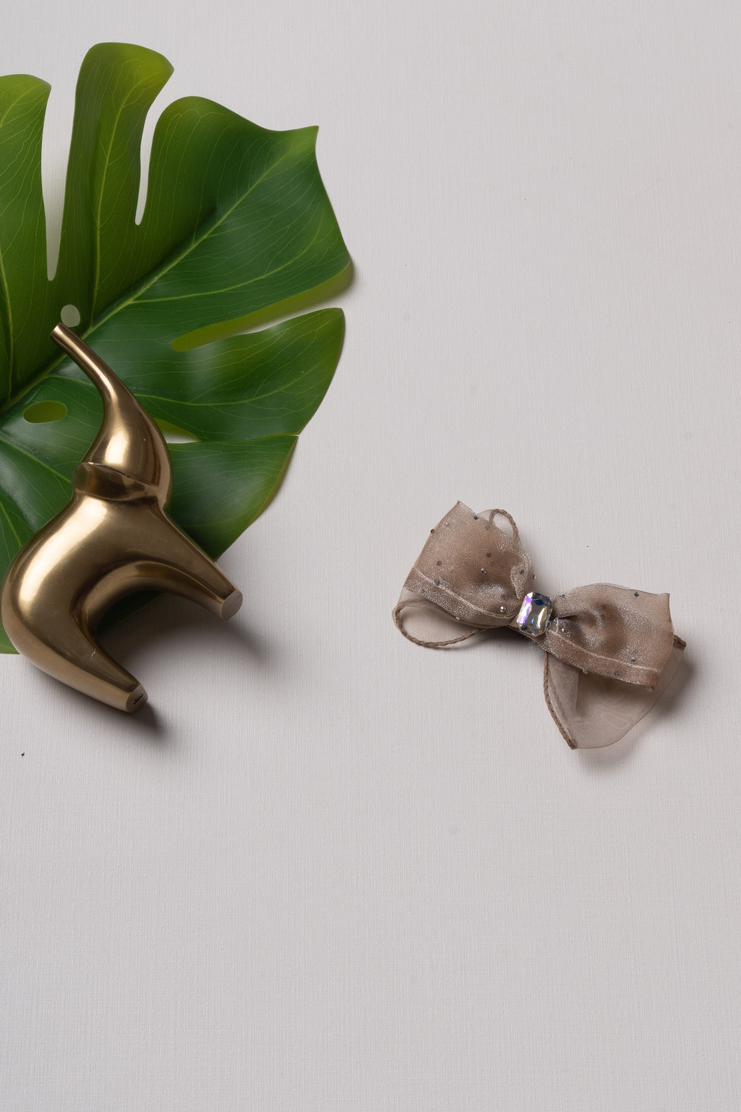 The Nesavu Hair Clip Elegant Mocha Shimmer Bow Hair Clip for Girls Nesavu Brown JHCL57A Brown Tulle Bow Hair Clip with Crystal Accent | Elegant Girls Accessory | The Nesavu