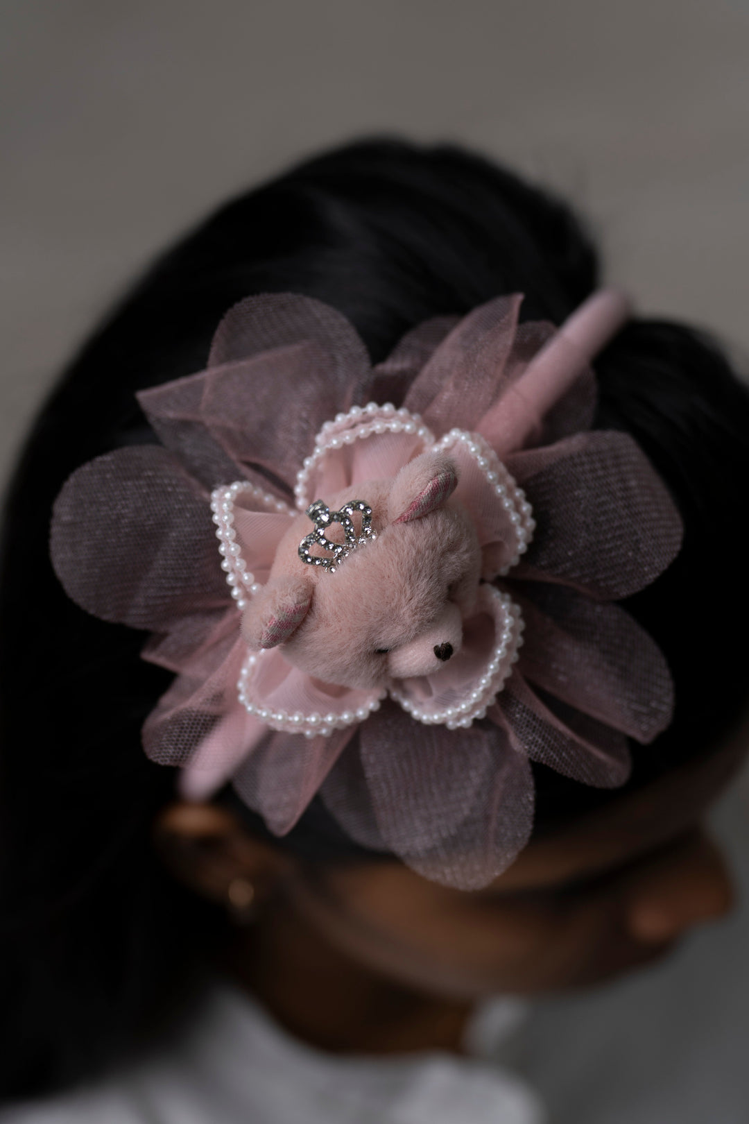 The Nesavu Hair Band Enchanting Plush Pink Teddy Bear Hairbow with Tulle and Pearls Nesavu Pink JHB78B Kids Hairbow with Pink Tulle | Charming and Soft Hair Accessory | The Nesavu