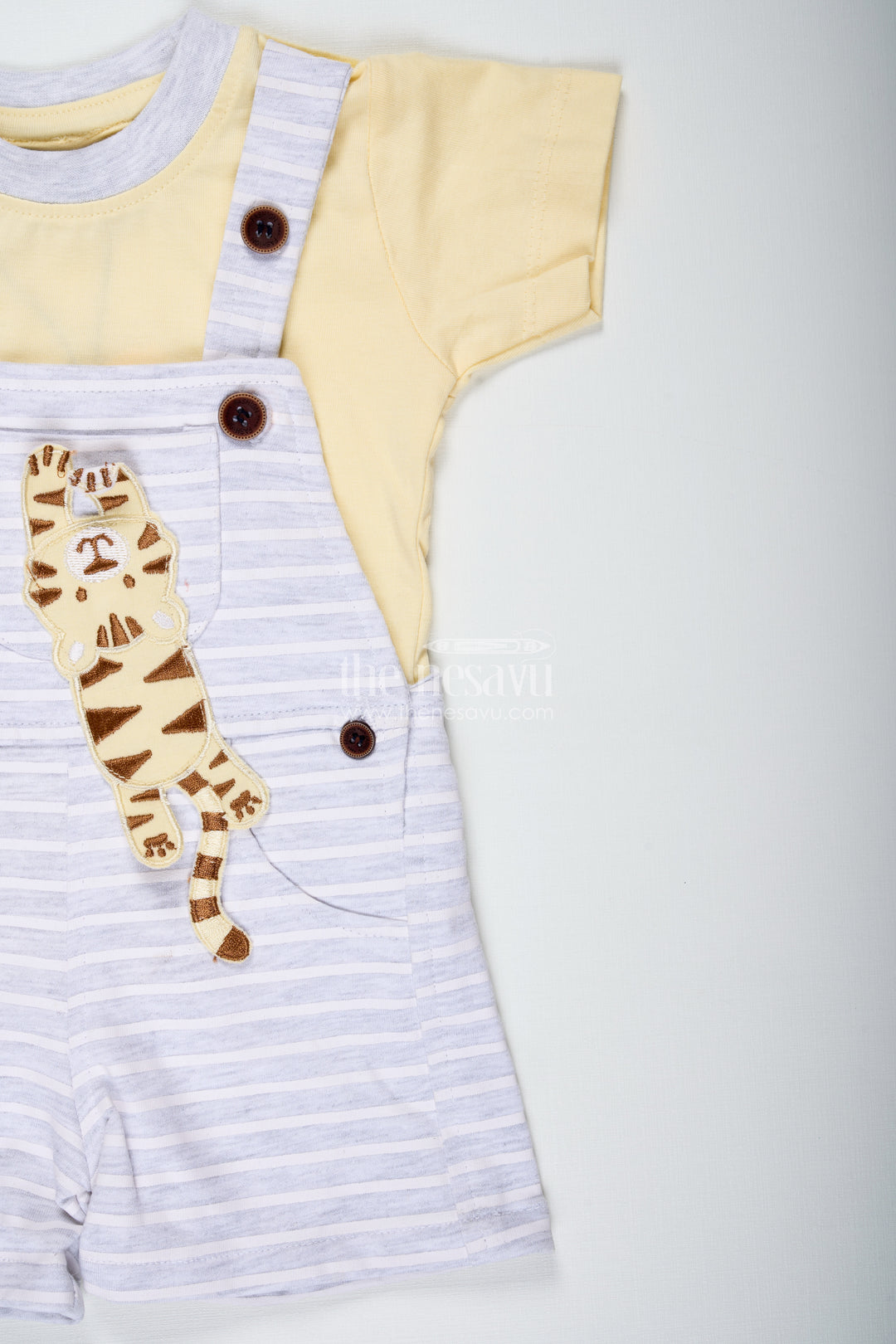 Boys Cotton Yellow Dress Outfit Casual with Giraffe Patch and Striped Dungaree for Sunny Day Comfort