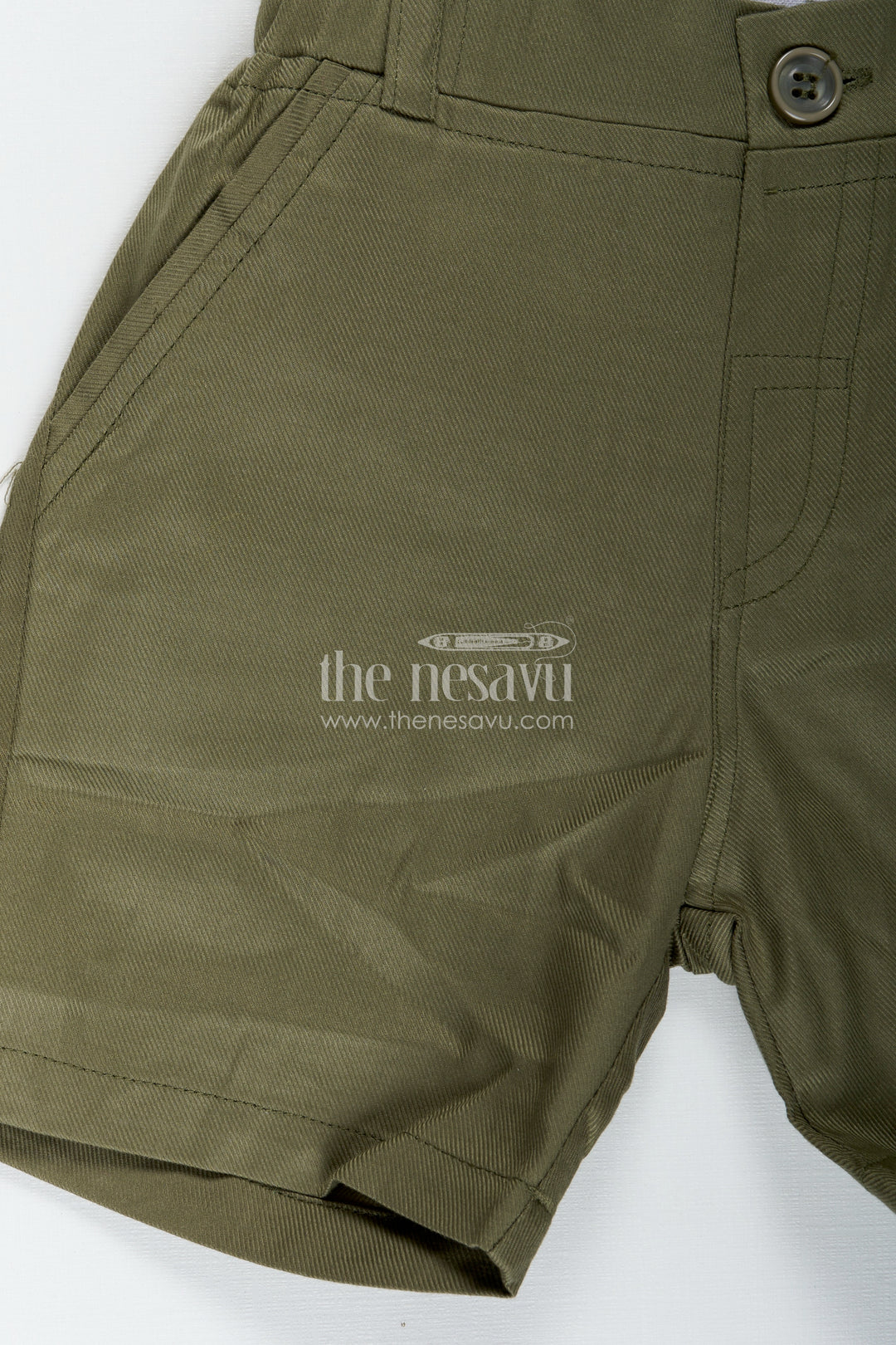 Green Shirt and Shorts Set for Boys in Cotton with Nature-Themed Animal Print and Olive Green Bottoms