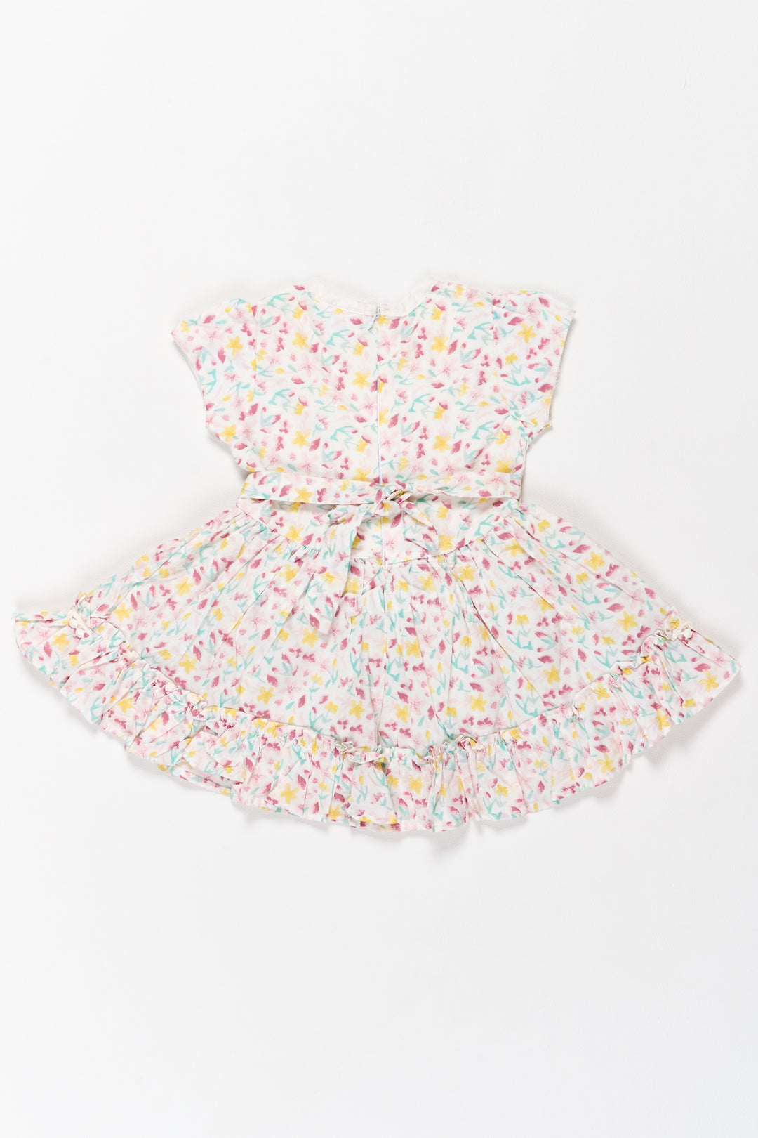 Casual Floral Frock for Girls with White Lace Bodice and Delicate Ruffle Hem