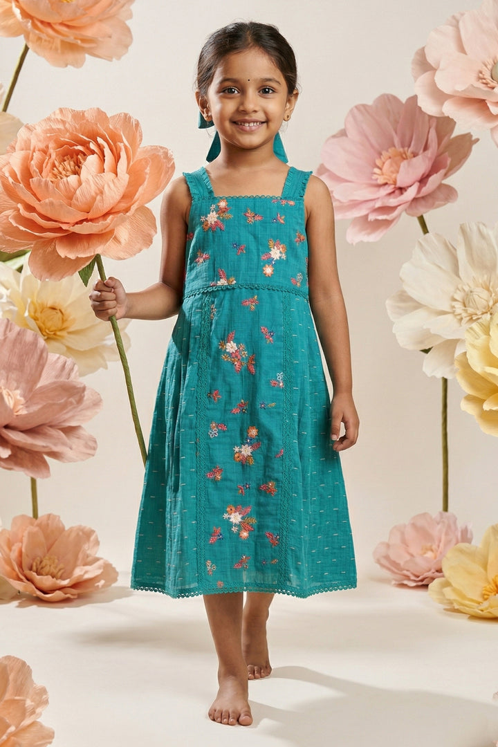 Girls Frock for Casual Outings and Everyday Comfort