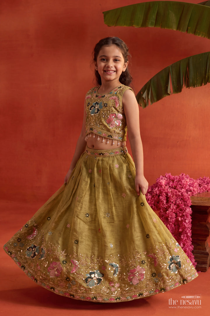Girls Lehenga Choli in Yellow with Thread Embroidery