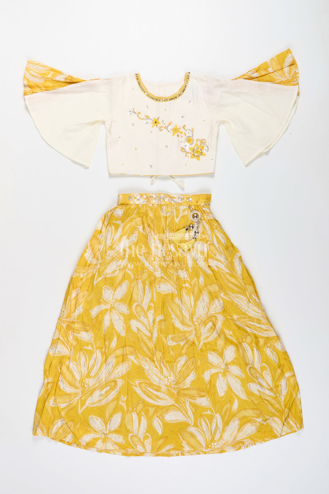 Girls lehenga choli set with floral print and flutter sleeves