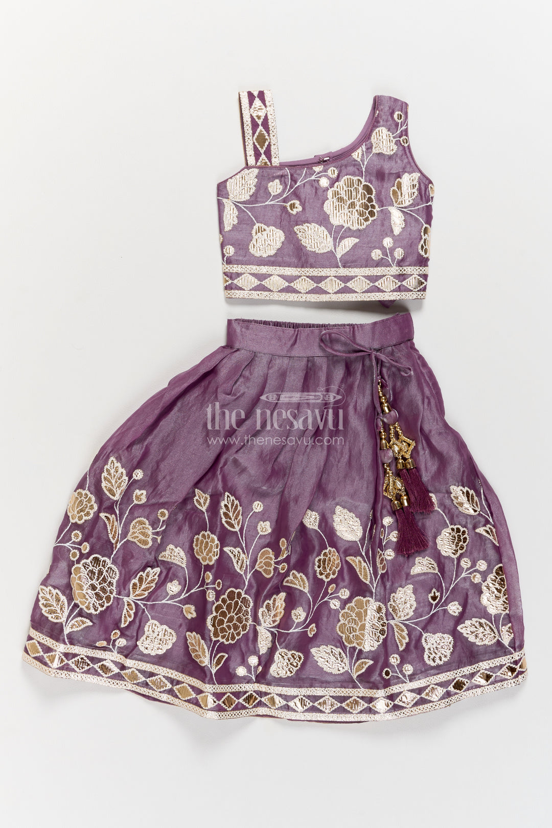 Lehenga Choli for Girls with Thread Embroidery for Festive Occasions