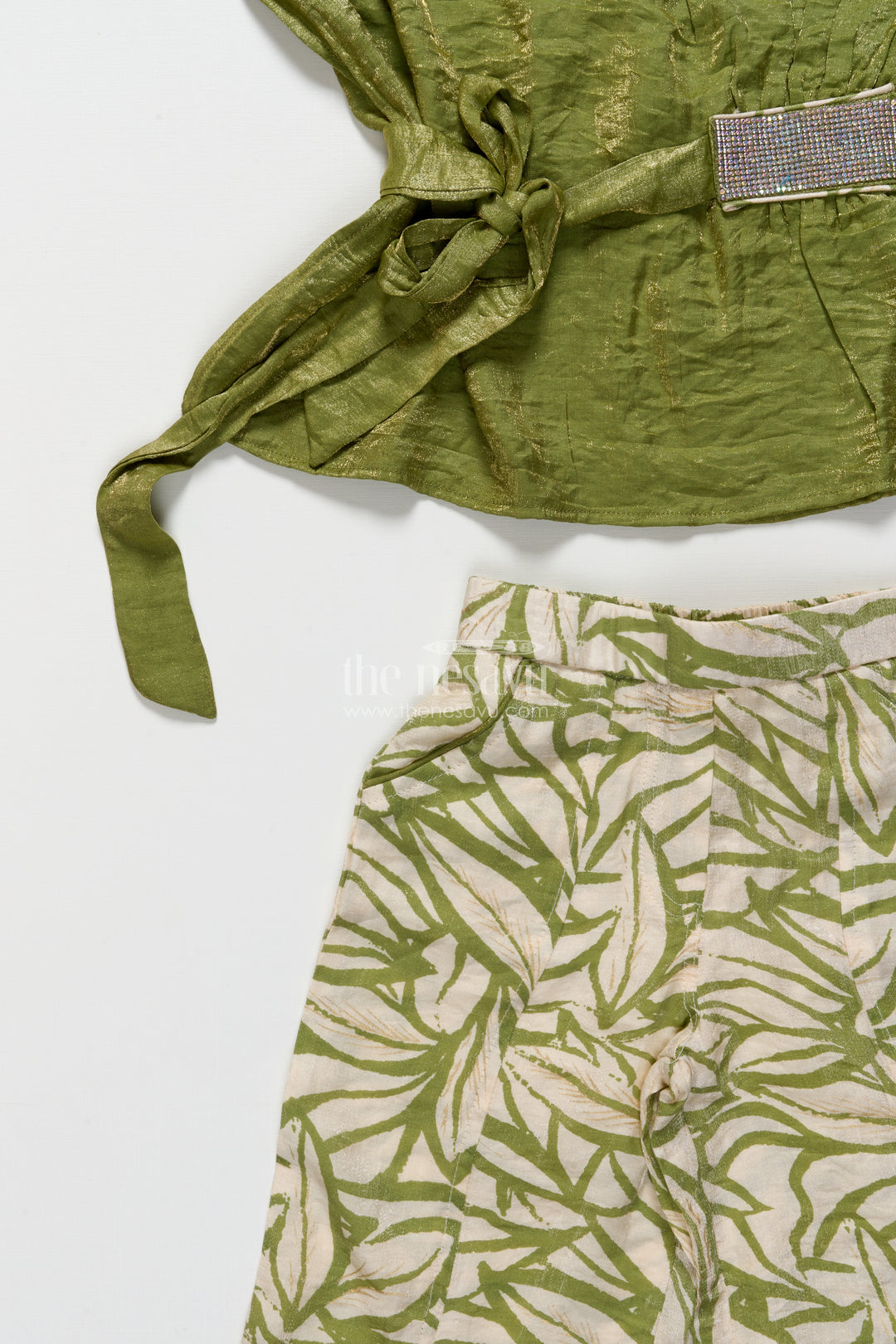 Girls Green Georgette Casual Set with Printed Bottoms for Everyday Ethnic Wear