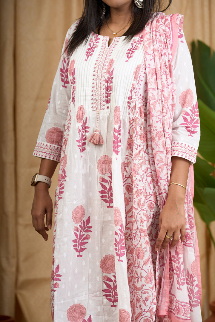 Pink Jaipuri Cotton Kurti Set with Elegant Pleated Tassel Detailing and Coordinated Floral Bottom for Women