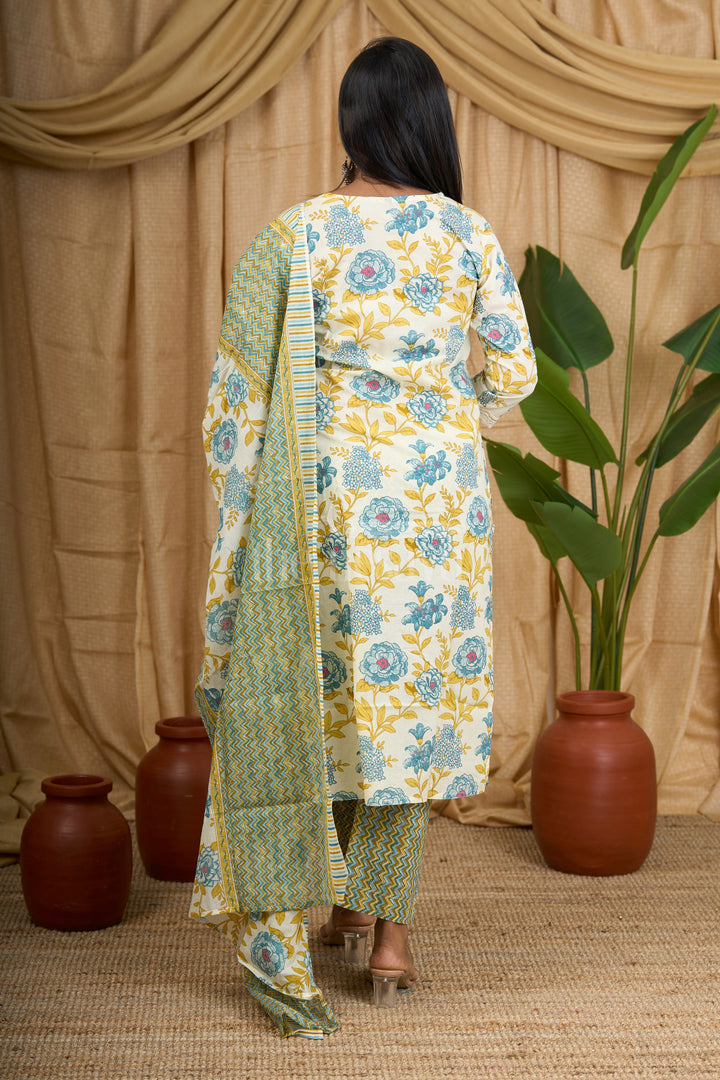 Green Cotton Slub Printed Straight Suit Set for Women with Floral Design