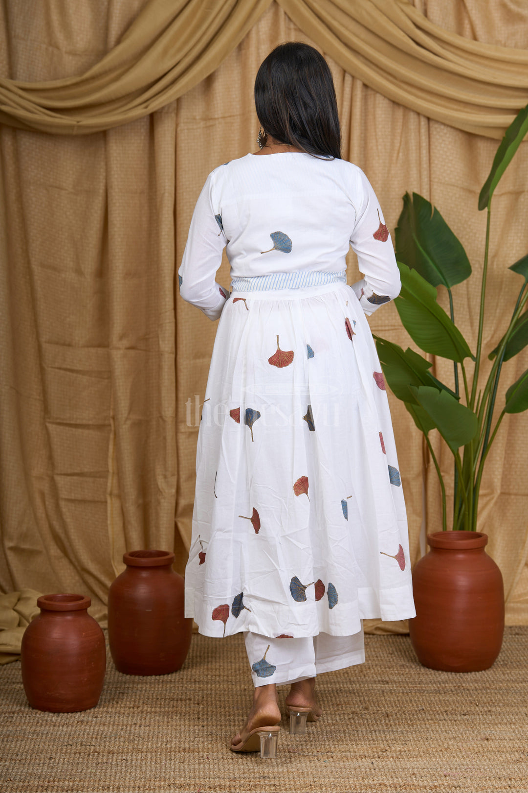 Women's White Maxi Dress with Leaf Motif and Striped Lapel Collar