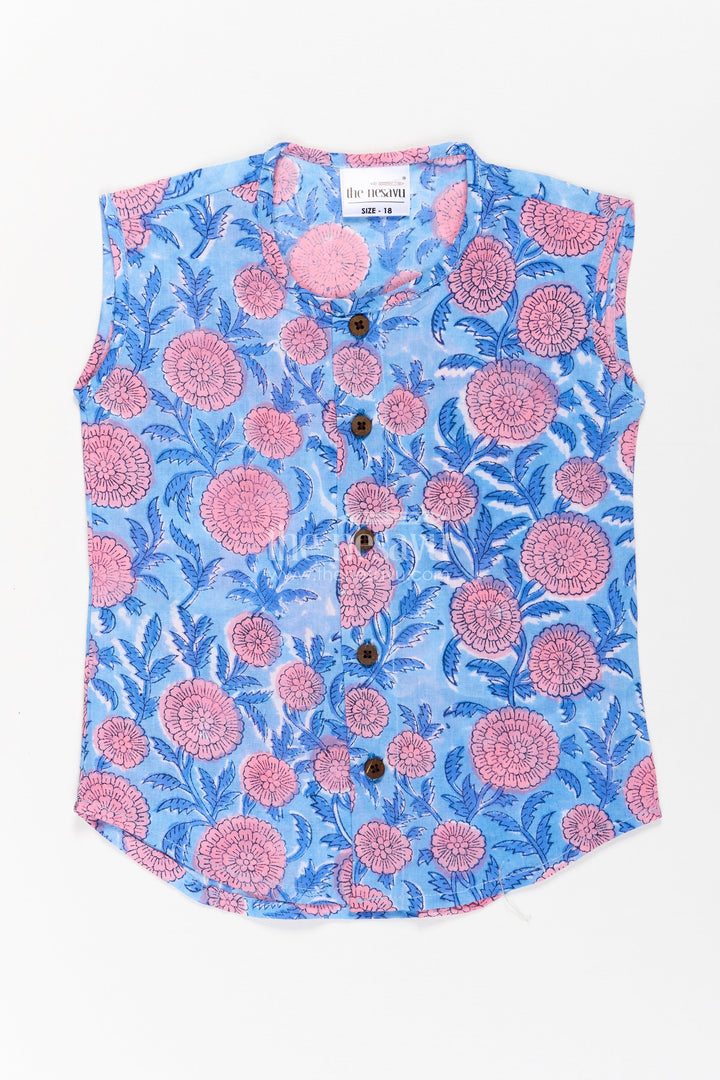 The Nesavu Baby Jablas Baby Boys Sleeveless Jabla in Blue with Bold Pink Florals in Jhablas for Infants Design Nesavu Jhablas infants Sky Blue Cotton Bold Pink Floral Digital Print Traditional Wooden Buttons | The Nesavu