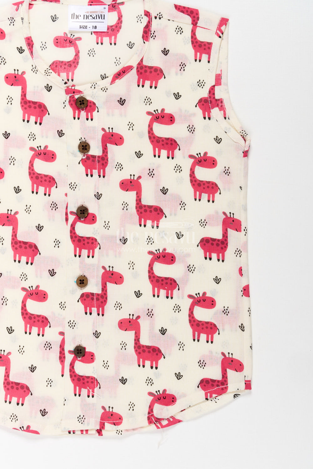 The Nesavu Baby Jablas Baby Boys White Cotton Jabla with Pink Giraffe Print and Wooden Buttons in Cotton Jhabla for Newborn Style Nesavu Cotton jhabla newborn White Cotton Pink Giraffe Digital Print Wooden Buttons | The Nesavu