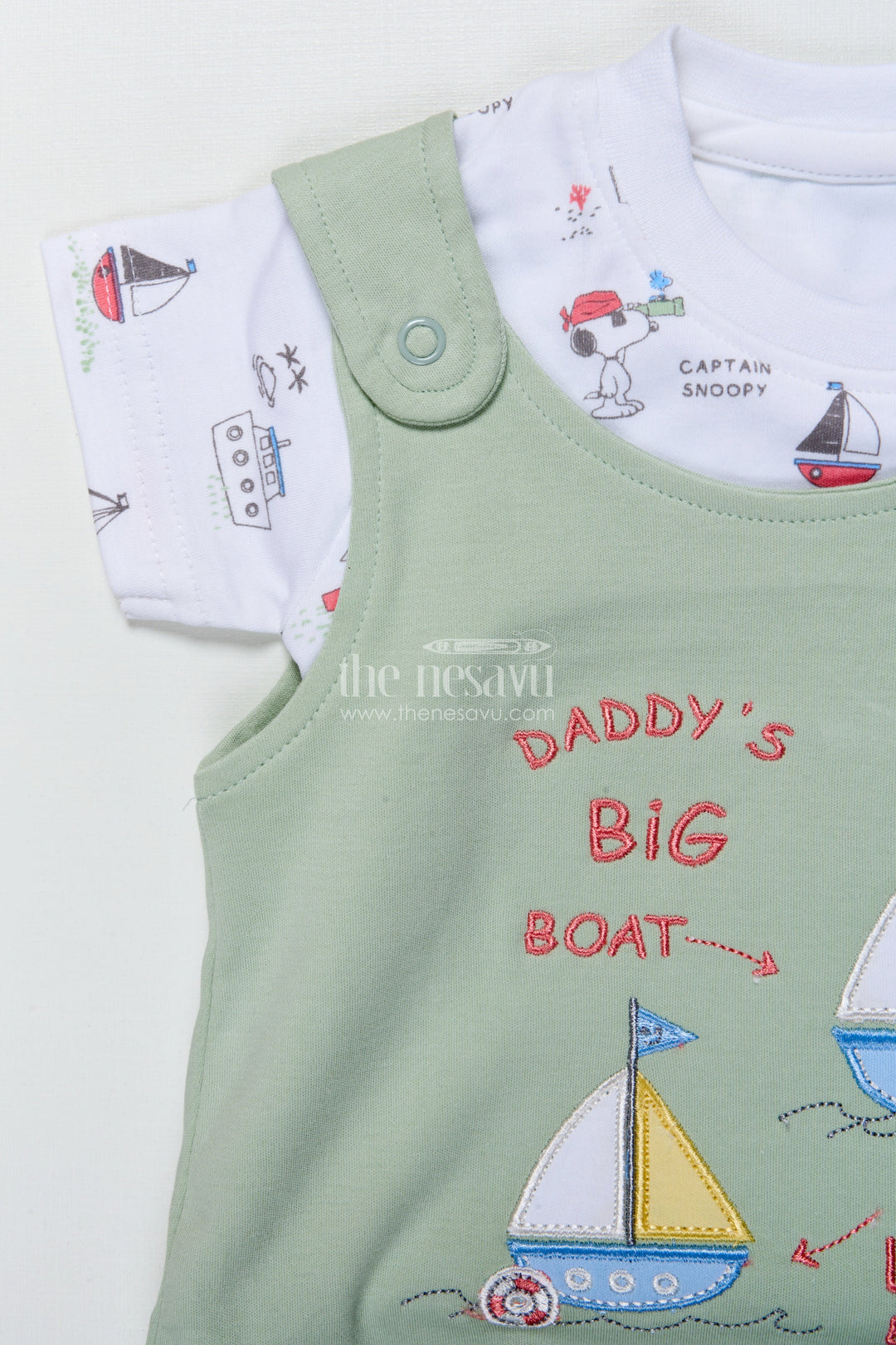 The Nesavu Baby Casual Sets Baby Casual Cotton Romper with Sailboat Embroidery for Play and Nap Time Nesavu Nesavu baby cotton romper sailboat embroidery  comfy cute outfit daily wear playtime