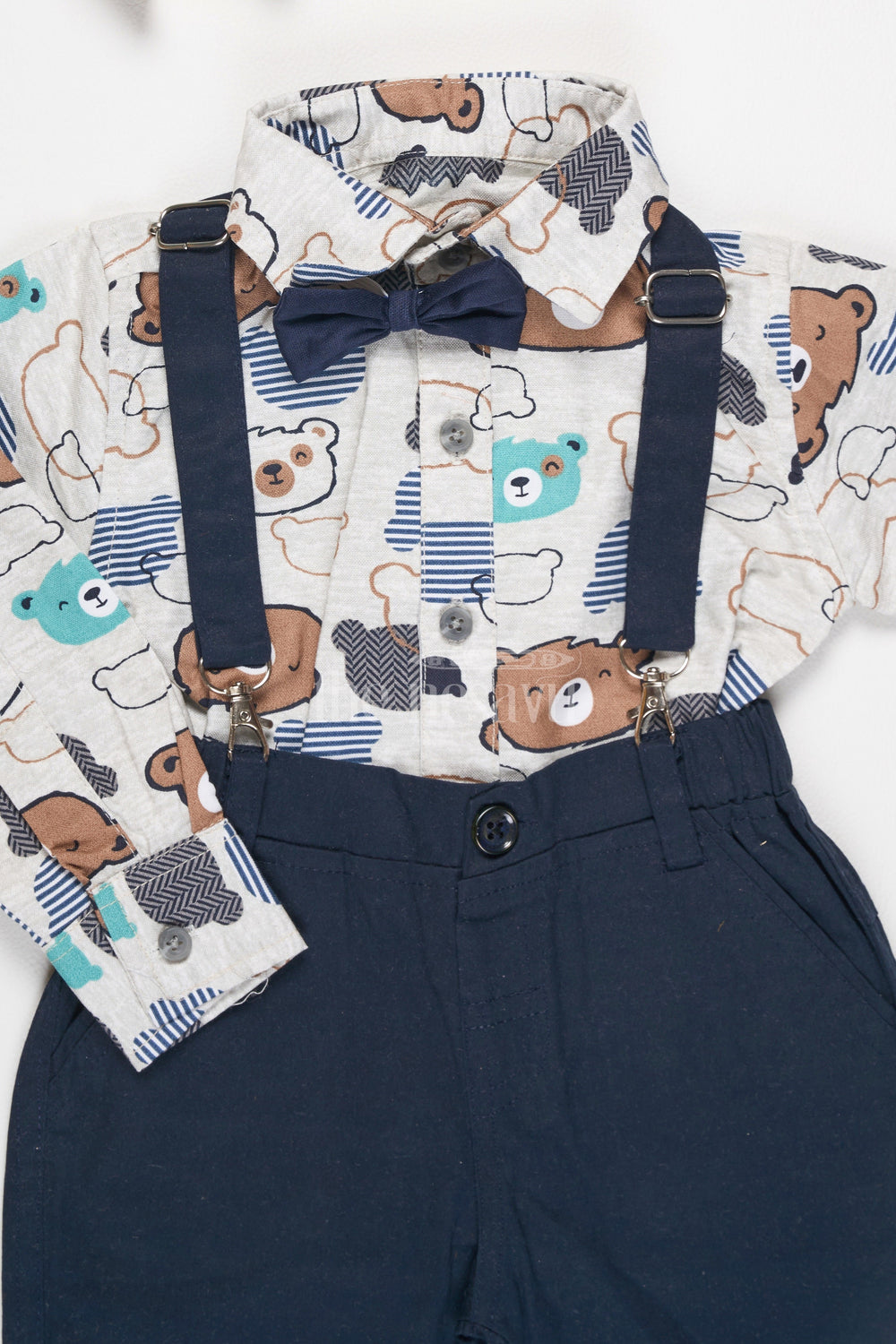 The Nesavu Baby Dungarees Baby Casual Set with Animal Print Shirt, Suspenders, and Black Trousers for Dapper Style Nesavu Nesavu Baby Animal Print Casual Set Suspenders Black Trousers Special Occasions