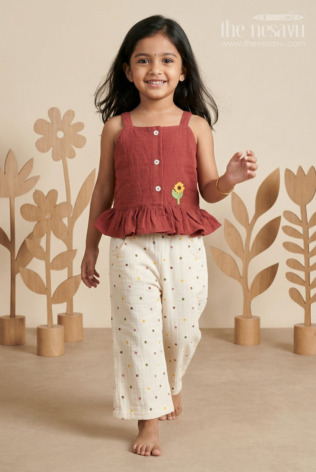 The Nesavu Baby Casual Sets Baby Girl Casual Outfit Set for Daily Wear and Outings Nesavu 16 (1Y) / Red / Muslin Cotton GPS1041A-16 Nesavu Baby Girl Muslin Cotton Casual Set With Sleeveless Top And Printed Pants For Daily Wear Comfort