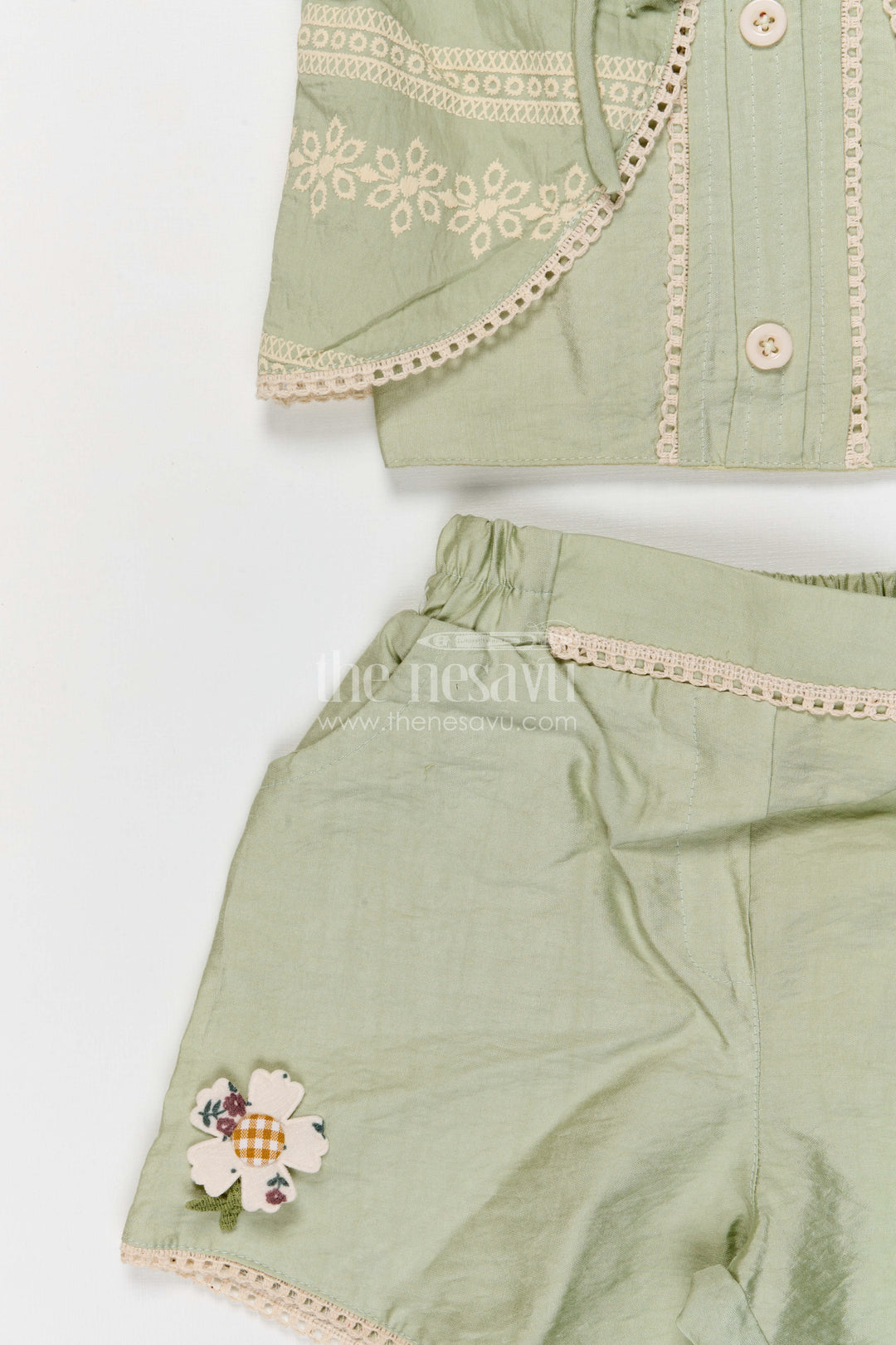 The Nesavu Girls Co-Ord Sets Baby Girl Co Ord Set for Summer Outings and Toddler Playtime Nesavu Nesavu baby girl co ord set for toddler summer outings and playdates in breathable crepe cotton designer print