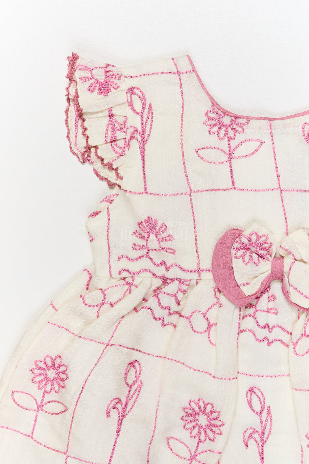 The Nesavu Baby Cotton Frocks Baby Girl Cotton Frock with Bow Detail for Casual and Festive Use Nesavu Nesavu baby girl cotton frock with bow and floral thread embroidery for festive or casual wear