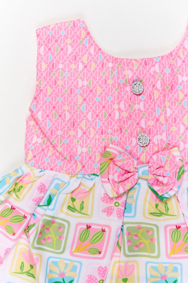 The Nesavu Baby Cotton Frocks Baby Girl Cotton Frock with Playful Cartoon Fruit Print for Casual Wear Nesavu Nesavu baby girl cartoon fruit print cotton frock – sleeveless and perfect for play