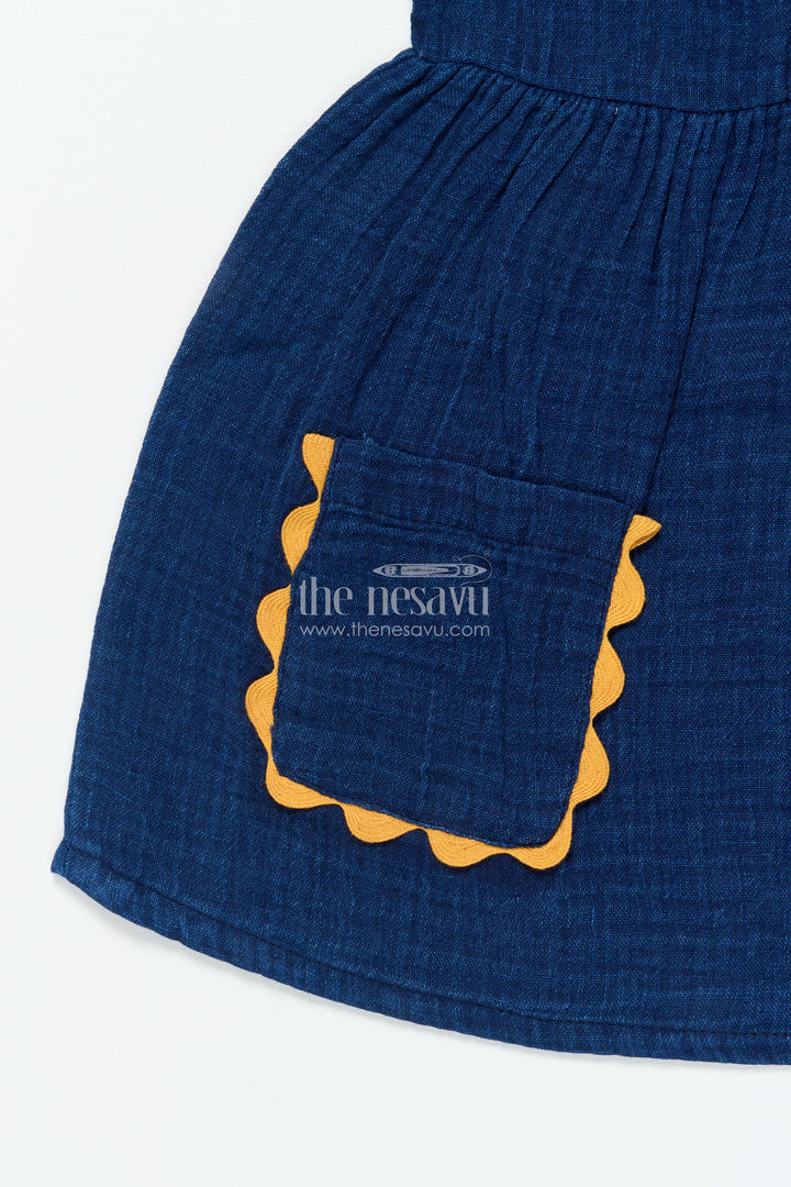 The Nesavu Girls Cotton Frock Baby Girl Cotton Frock with Pockets for Everyday Wear and Daycare Nesavu Nesavu baby girl cotton frock scallop-trim pockets playdates daycare comfort