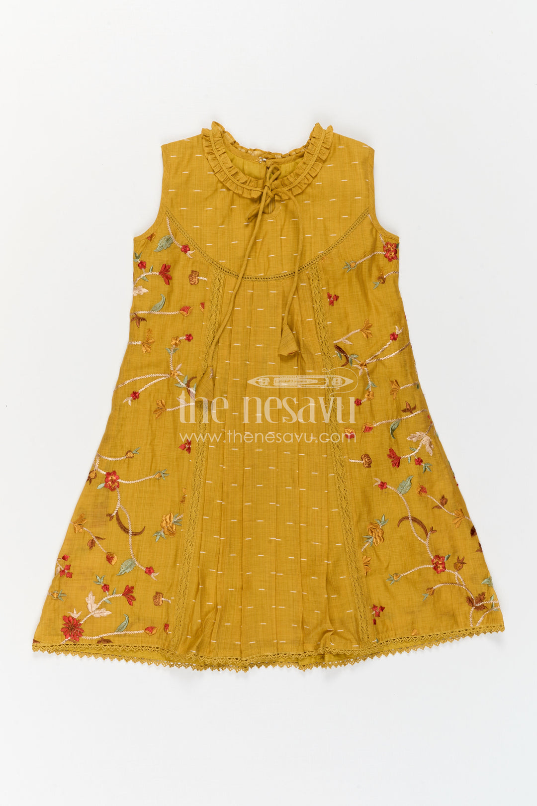 The Nesavu Girls Cotton Frock Baby Girl Frock for Daytime Events and Playful Outings Nesavu Nesavu Baby Girl Cotton Frock For Daytime Outings And Playdates With Embroidered Flared Silhouette