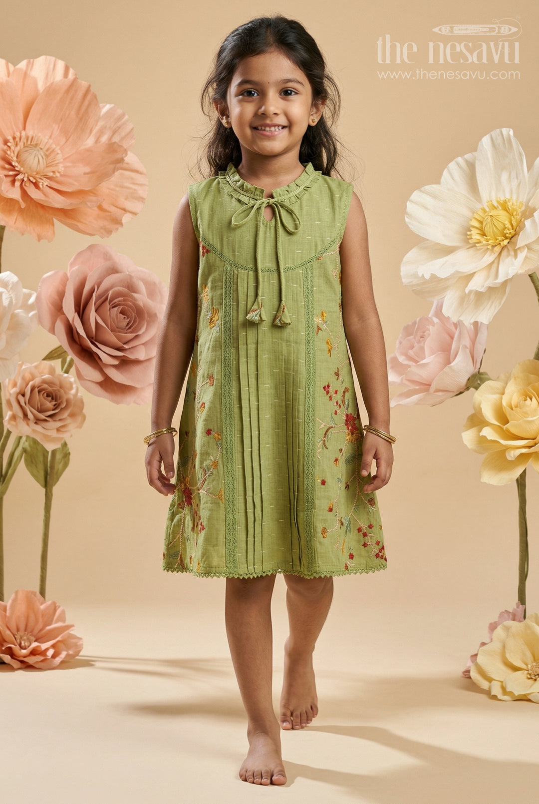 The Nesavu Girls Cotton Frock Baby Girl Frock for Festive Outings and Family Celebrational Events Nesavu 22 (4Y) / Green / Cotton GFC2176A-22 Nesavu Baby Girl Cotton Frock For Festive Outings And Family Gatherings With Embroidered Flared Style