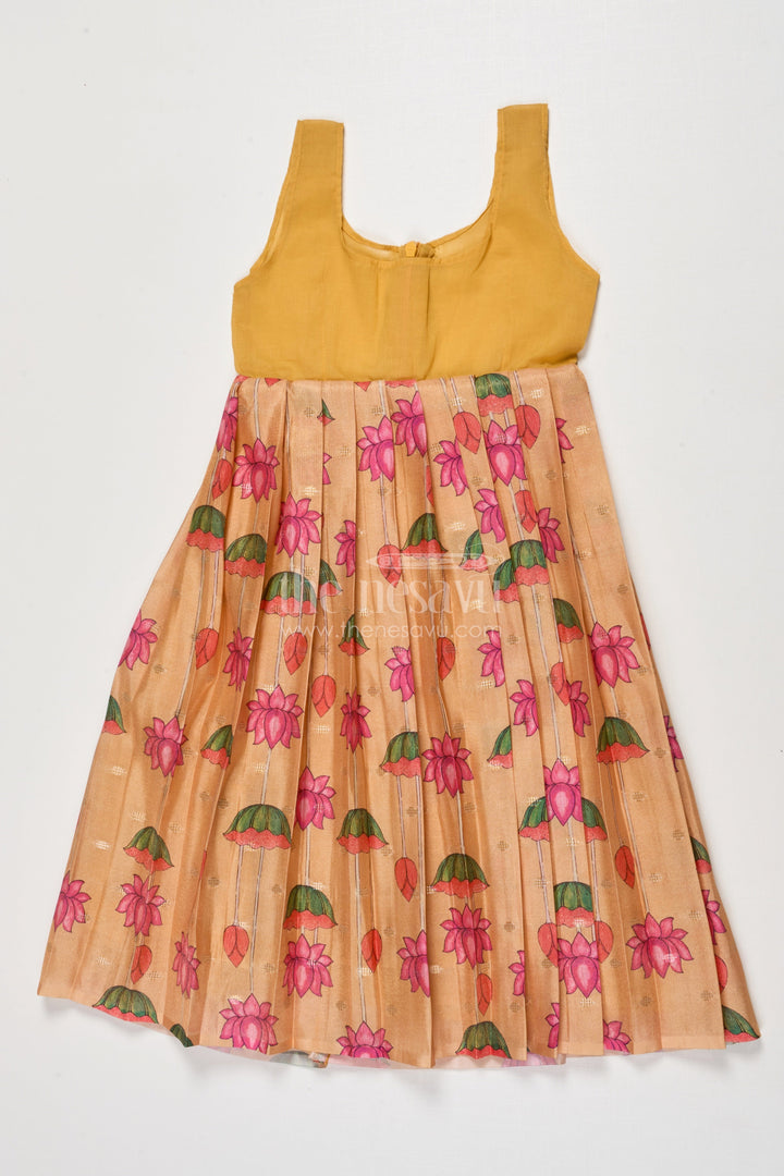 The Nesavu Pattu Pavadai Baby Girl Pattu Pavadai for Festive Photoshoots and Temple Visits Nesavu 18 (2Y) / Red GPP350B-18 Nesavu baby girl pattu pavadai zari work festive photoshoots temple visits