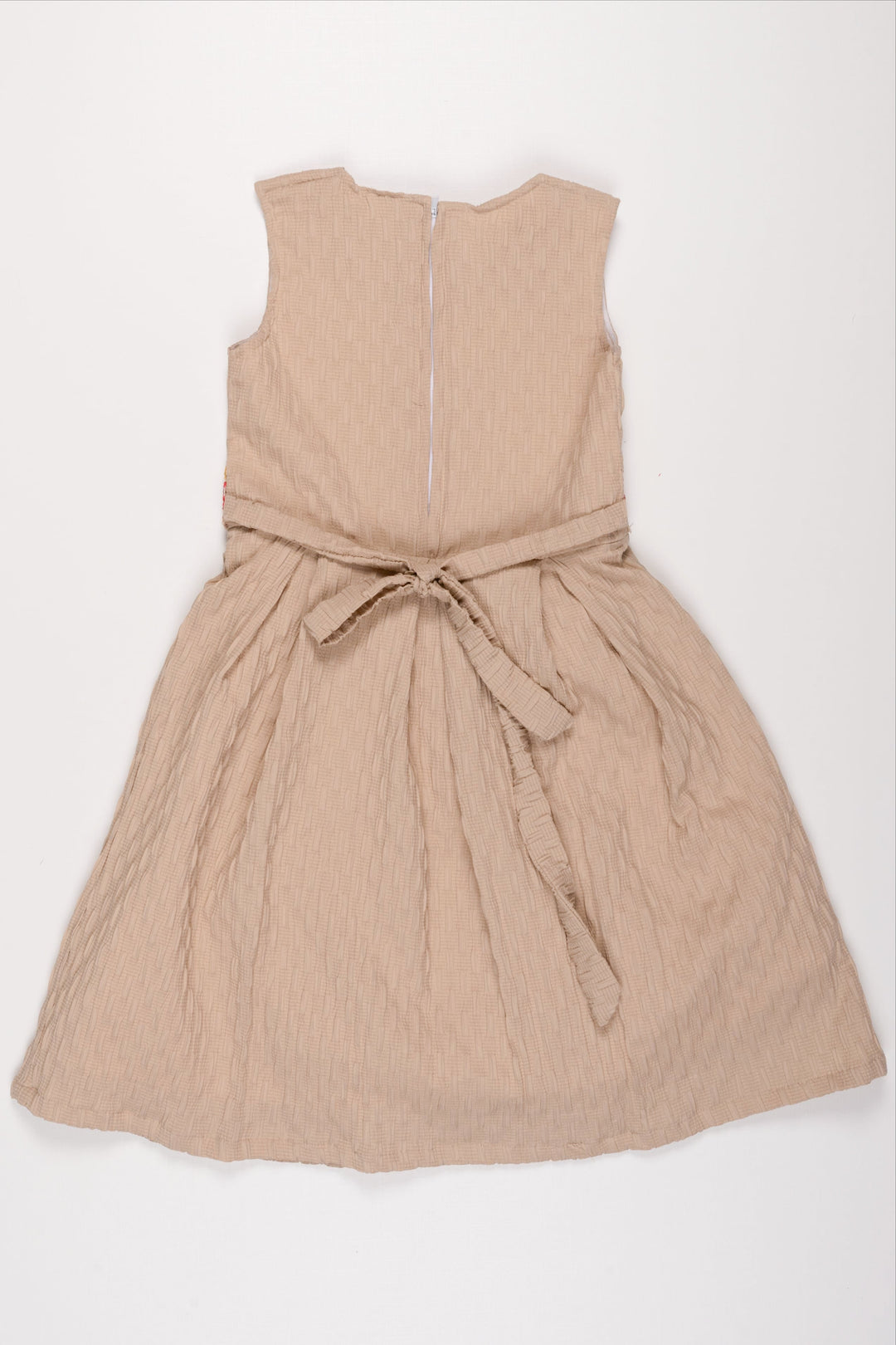 The Nesavu Girls Fancy Frock Beige Beauty Pleated Dress: Timeless Style with Charming Collar for Girls Nesavu Girls' Sleeveless Beige Pleated Cotton Dress | Elegant Collar Frock for Children | The Nesavu