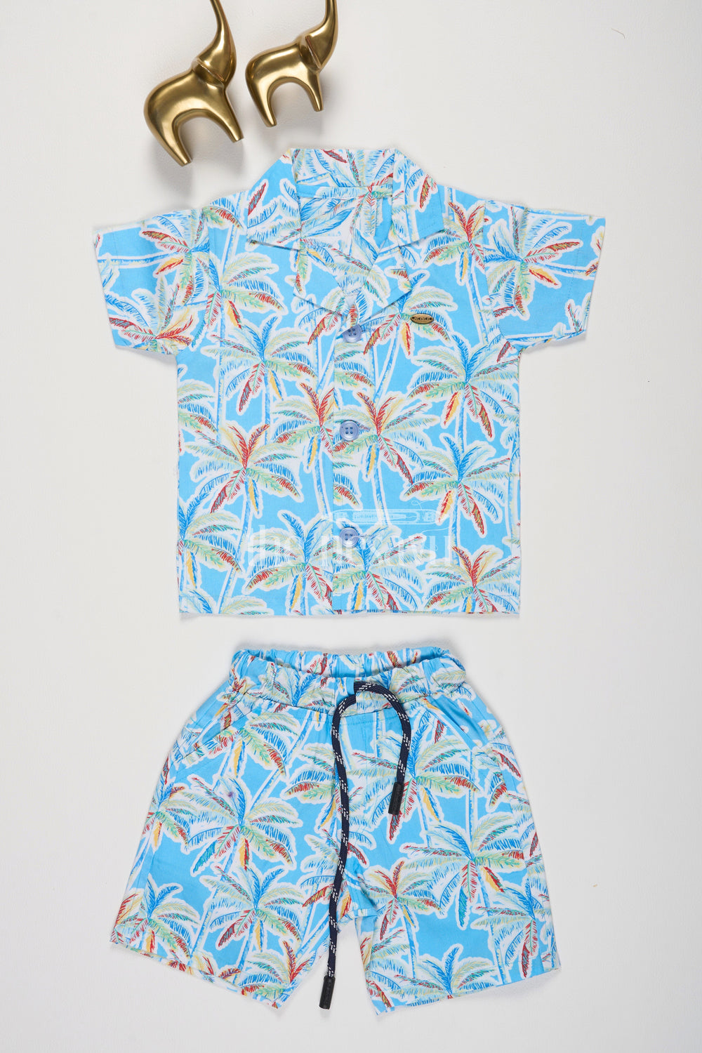 The Nesavu Boys Casual Set Blue Beachwear Coat Set with Shorts for Boys Nesavu Blue Beachwear Coat Set with Coconut Tree Print for Boys - Nesavu