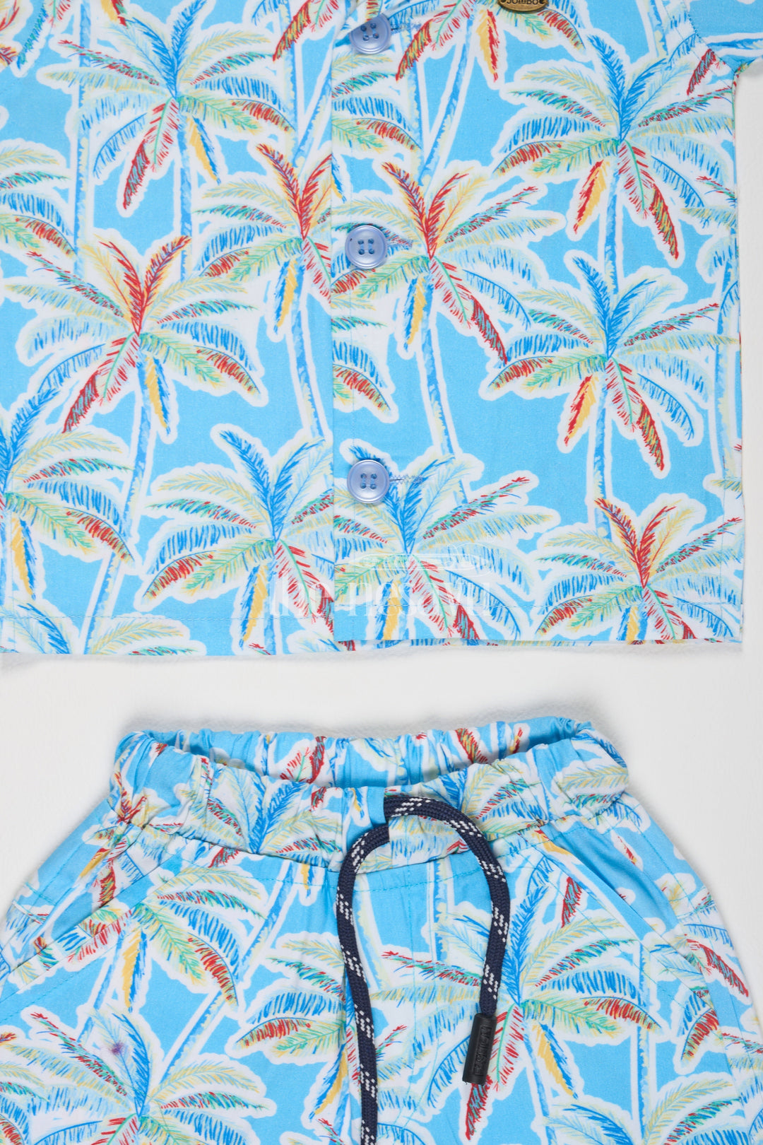 The Nesavu Boys Casual Set Blue Beachwear Coat Set with Shorts for Boys Nesavu Blue Beachwear Coat Set with Coconut Tree Print for Boys - Nesavu