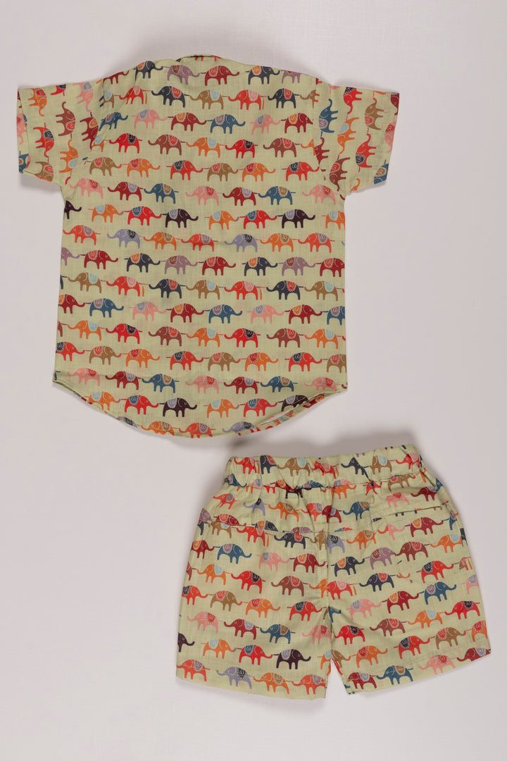 The Nesavu Boys Casual Set Boys Adventure Co-ord Set: Playful Elephant Parade Print Shirt and Shorts Nesavu Boys Elephant Print Shirt & Shorts Set | Comfortable Casual Kids Wear | The Nesavu
