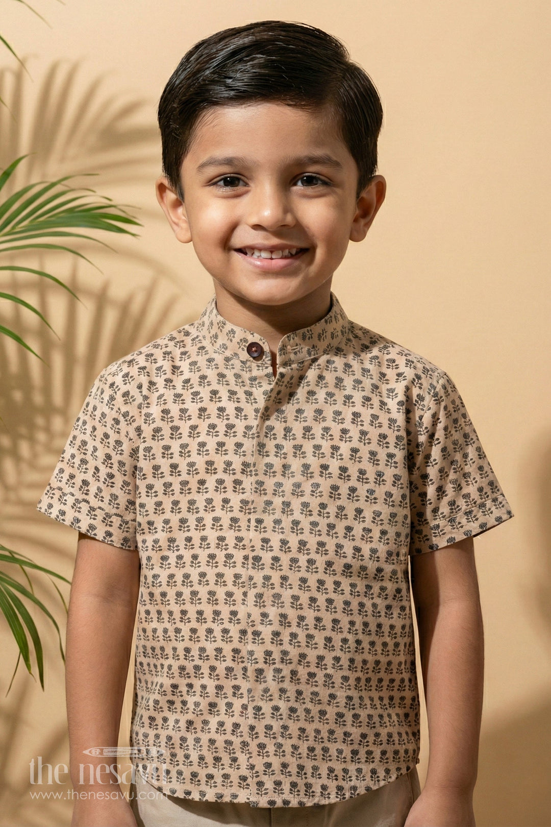 The Nesavu Boys Cotton Shirt Boys Beige Cotton Shirt with Black Floral Print and Short Sleeves for Classic Occasions Nesavu 16 (1Y) / Beige BS171C-16 Nesavu Boys Beige Cotton Shirt Black Floral Print Casual Classic Events