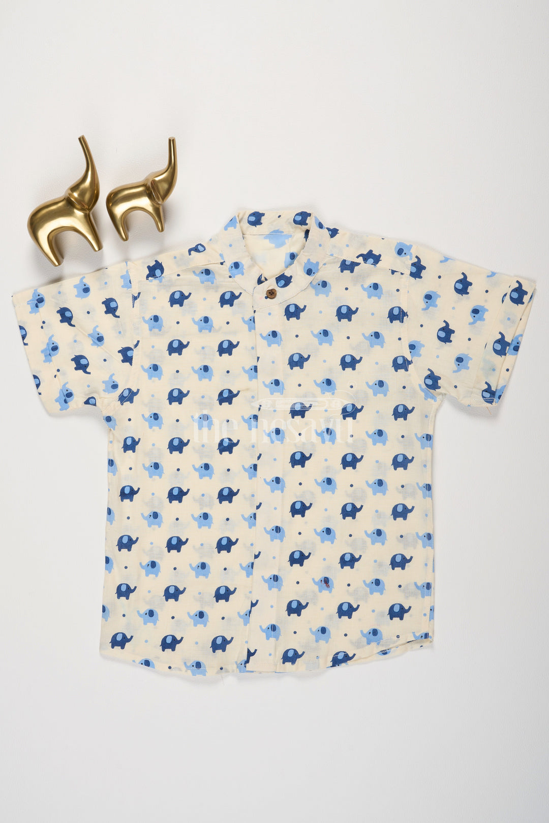 The Nesavu Boys Cotton Shirt Boys Beige Cotton Shirt with Blue and Navy Elephant Print for Fun and Playful Casual Wear Nesavu 16 (1Y) / Beige BS176B-16 Nesavu Boys Beige Cotton Shirt Blue Elephant Print Fun Playful Casual Wear