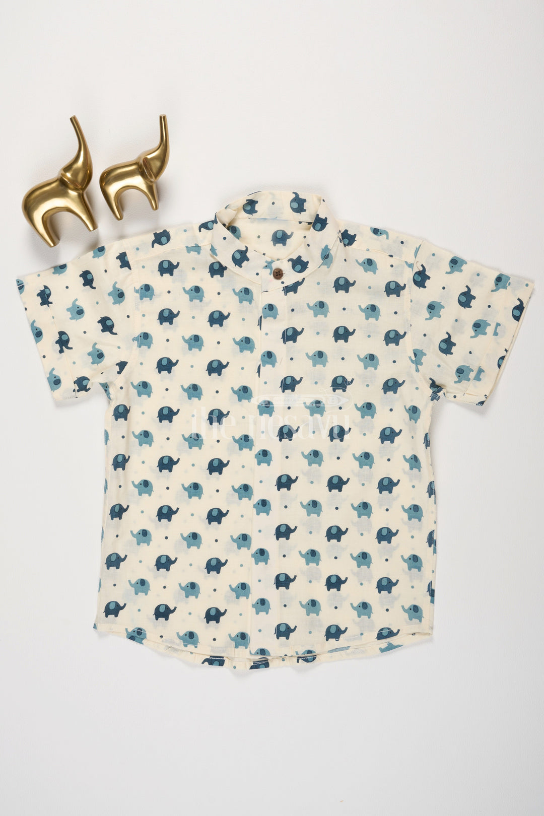 The Nesavu Boys Cotton Shirt Boys Beige Cotton Shirt with Playful Blue Elephant Print for Fun Casual Wear Nesavu 16 (1Y) / Beige BS176A-16 Nesavu Boys Beige Cotton Shirt Blue Elephant Print Short Sleeves Everyday Fun