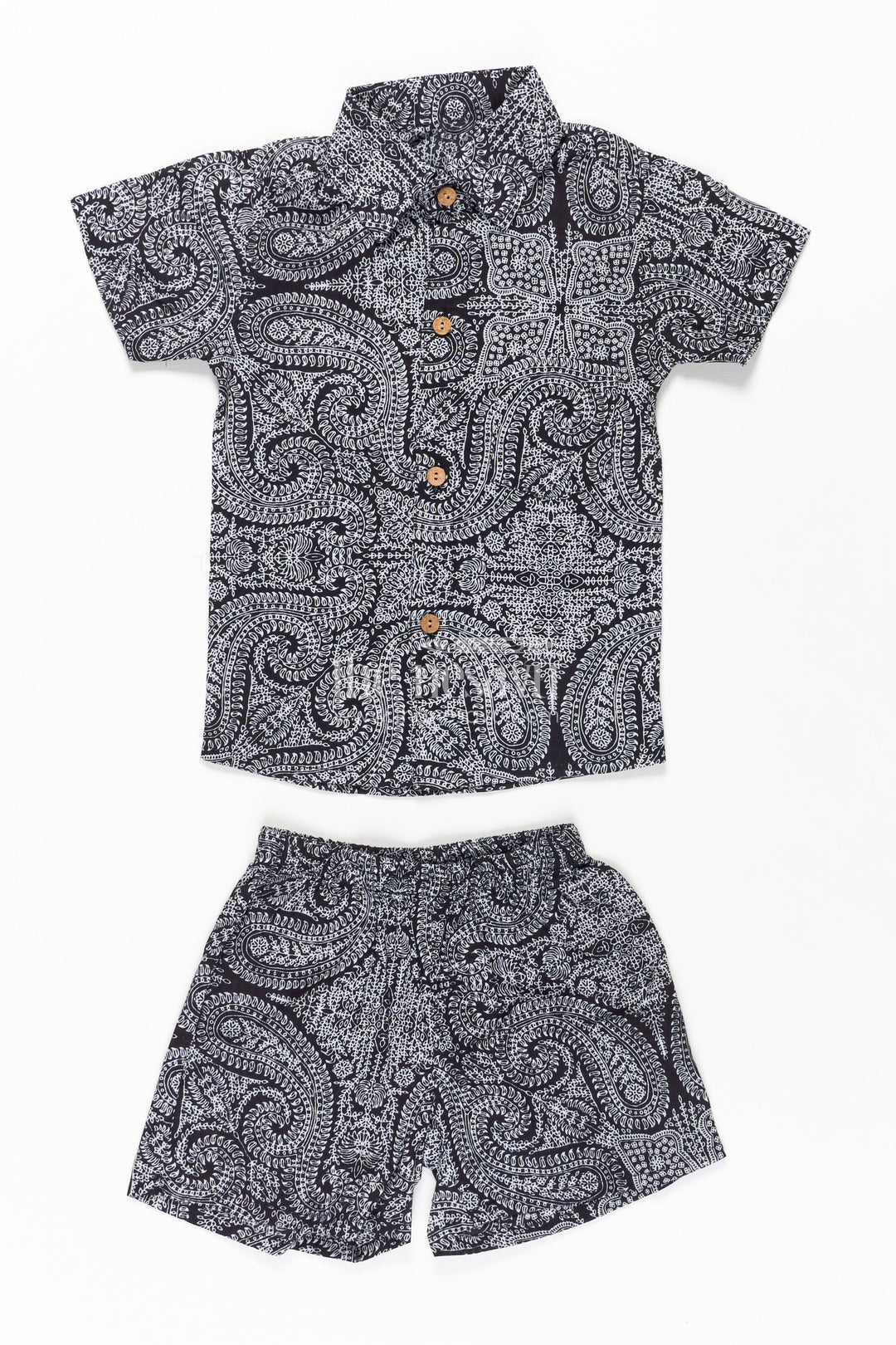 The Nesavu Boys Casual Set Boys Black Casual Dress Cotton Set with Paisley Digital Print Shirt and Matching Shorts Nesavu 16 (1Y) / Black BCS266A-16 Nesavu Boys Black Casual Dress Set Cotton Paisley Print Shirt Matching Shorts