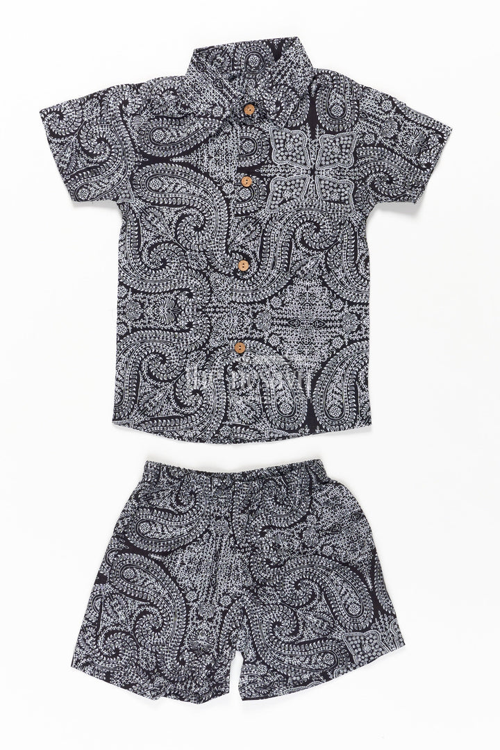 The Nesavu Boys Casual Set Boys Black Casual Dress Cotton Set with Paisley Digital Print Shirt and Matching Shorts Nesavu 16 (1Y) / Black BCS266A-16 Nesavu Boys Black Casual Dress Set Cotton Paisley Print Shirt Matching Shorts