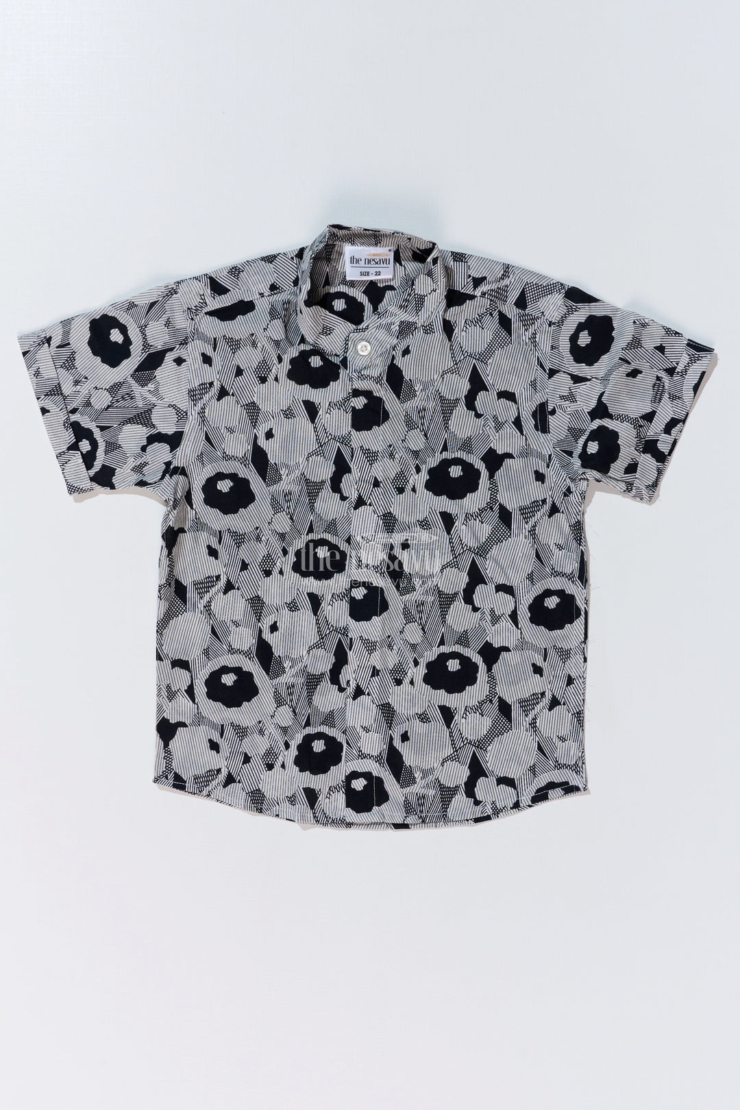 The Nesavu Boys Cotton Shirt Boys Black Half Sleeve Cotton Shirt in Cotton Block Print with Abstract Floral Design Nesavu 16 (1Y) / Black BS251A-16 Boys Black Half Sleeve Cotton Shirt Cotton Block Print Abstract Floral Design | The Nesavu