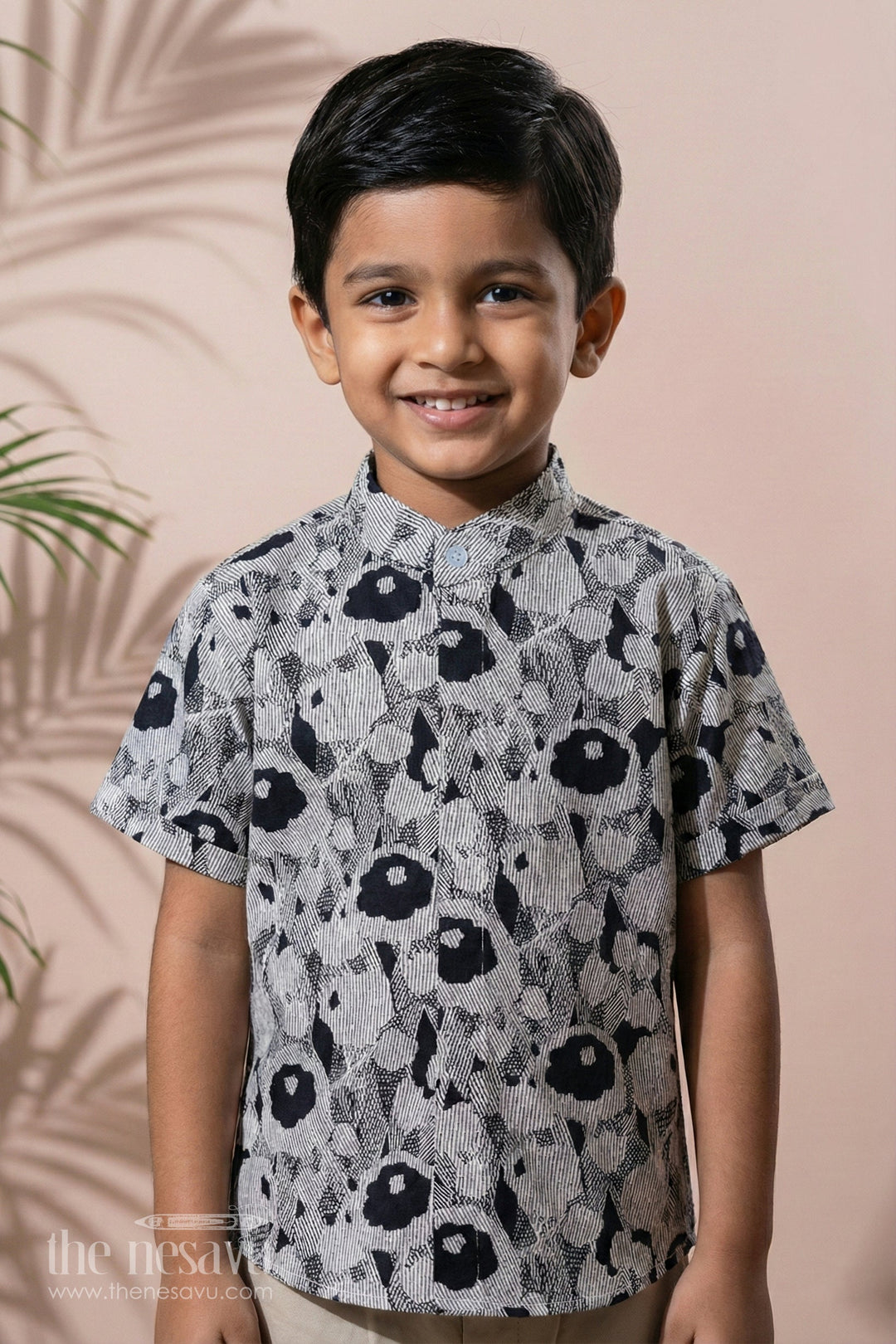 The Nesavu Boys Cotton Shirt Boys Black Half Sleeve Cotton Shirt in Cotton Block Print with Abstract Floral Design Nesavu 16 (1Y) / Black BS251A-16 Boys Black Half Sleeve Cotton Shirt Cotton Block Print Abstract Floral Design | The Nesavu