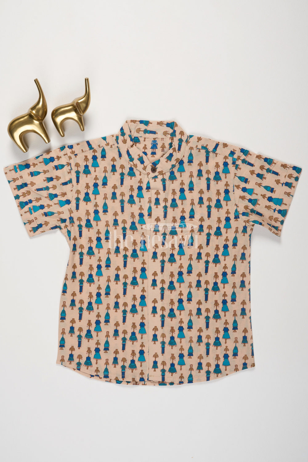 The Nesavu Boys Cotton Shirt Boys Blue Cotton Shirt with Little Girl Print and Short Sleeves for Everyday Fun Nesavu 16 (1Y) / Blue BS172C-16 Nesavu Boys Blue Cotton Shirt Little Girl Print Casual Wear Everyday Fun