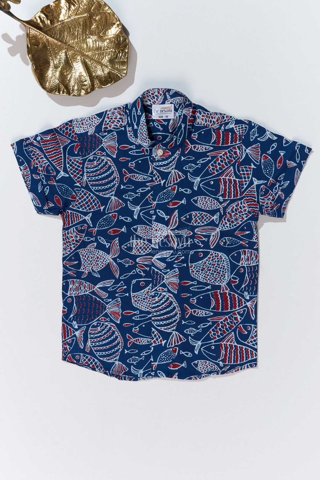 The Nesavu Boys Cotton Shirt Boys Blue Designer Shirt in Cotton Block Print with Vibrant Fish Pattern Nesavu 16 (1Y) / Blue BS246B-16 Boys Blue Designer Shirt Cotton Block Print Colorful Fish Motif | The Nesavu