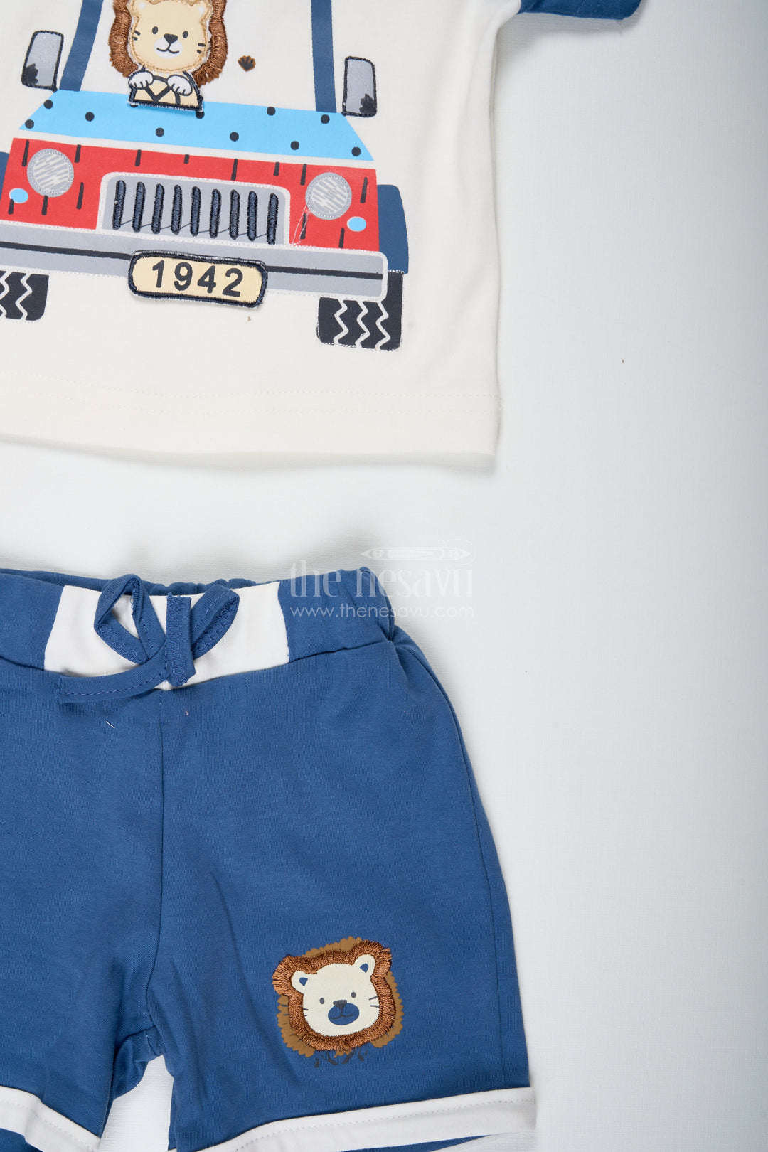 The Nesavu Boys Casual Set Boys Casual Cotton Dress with Robot Printed Tee and Blue Shorts for Comfortable All-Day Outings Nesavu Nesavu Boys Casual Cotton Dress Set Robot Print Tee Soft Blue Shorts Everyday Adventures