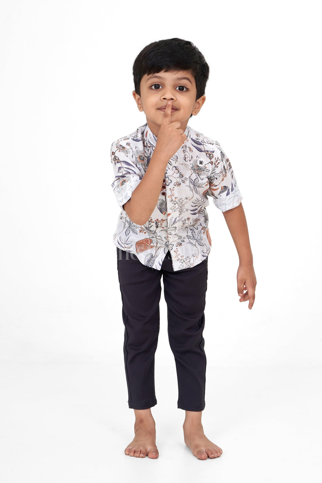 The Nesavu Boys Casual Set Boys Casual Set with White Floral Shirt and Black Pants, Flax Cotton Blend for Special Occasions Nesavu 16 (1Y) / White BCS174A-16 Nesavu Boys White Floral Print Shirt Black Pants Flax Cotton Blend Casual Set Diwali Family Events