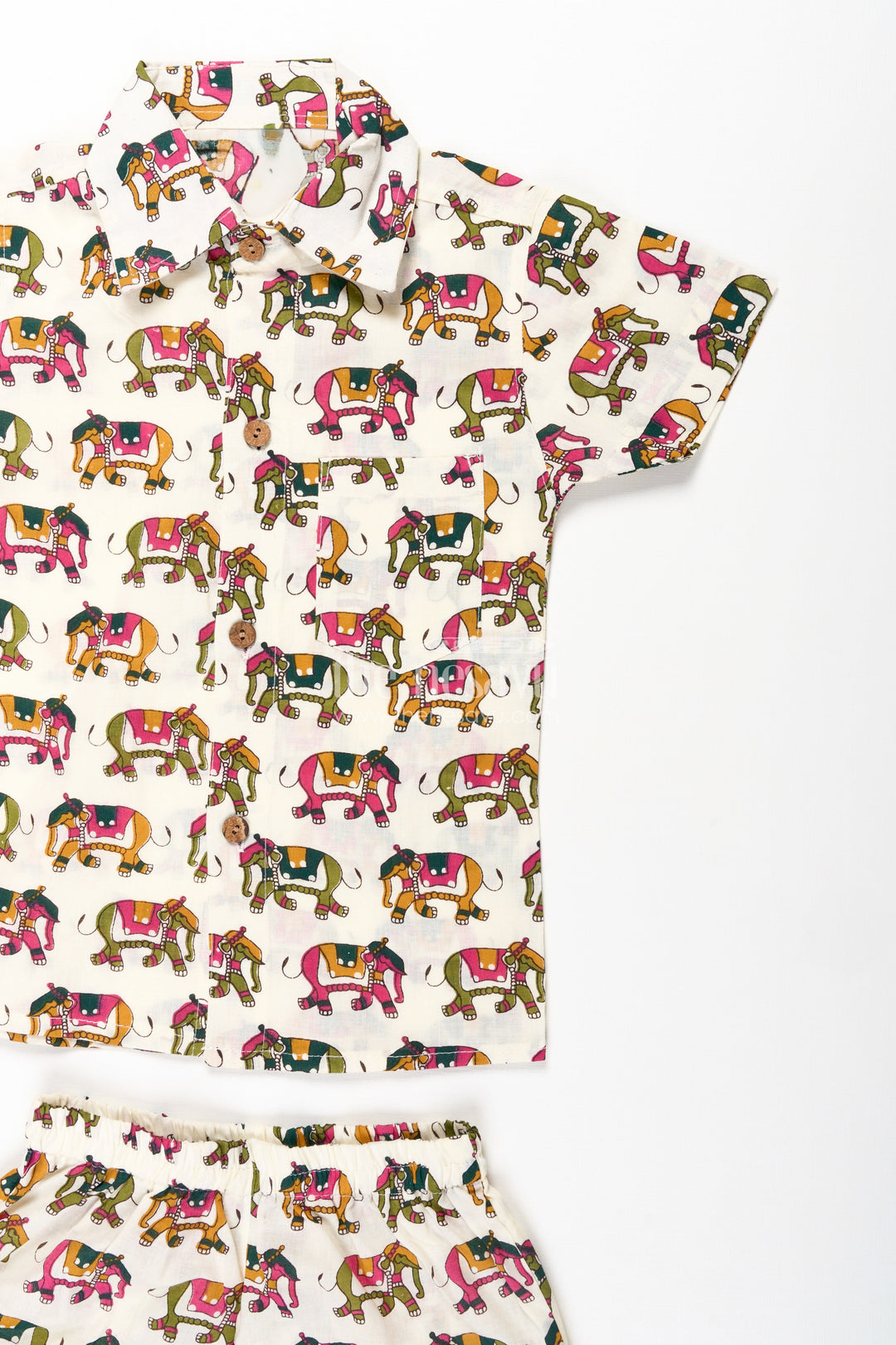 The Nesavu Boys Casual Set Boys Casual Two Piece Outfits in Cotton with Elephant Digital Print and Collared Shirt Nesavu Nesavu Boys Casual Two Piece Outfits Cotton Elephant Digital Print Shirt Shorts Set