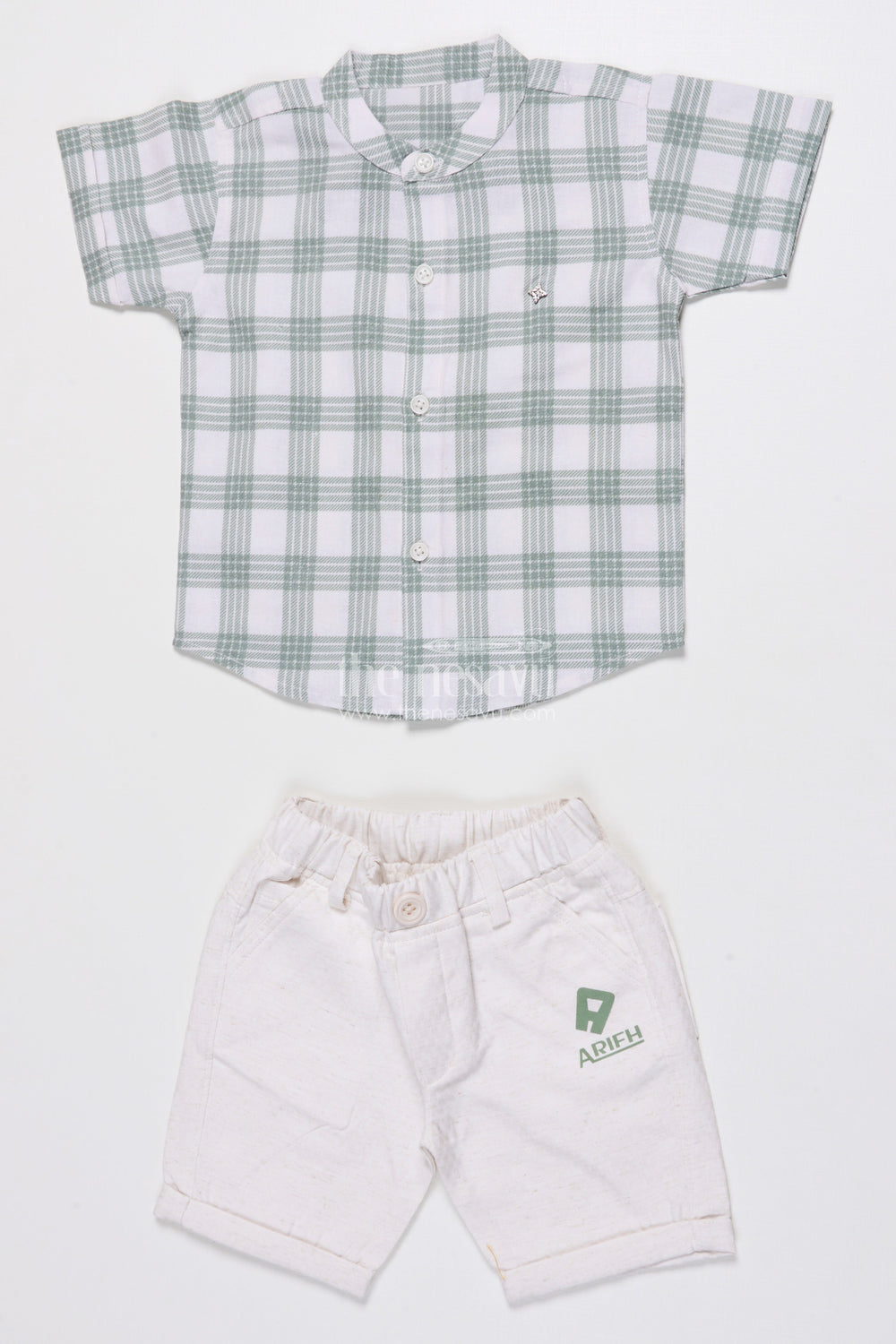The Nesavu Boys Casual Set Boys Checked Cotton Shirt and Shorts Set for Everyday Summer Comfort Nesavu 16 (1Y) / Green BCS329A-16 Nesavu boys checked cotton shirt shorts set summer outings daily wear