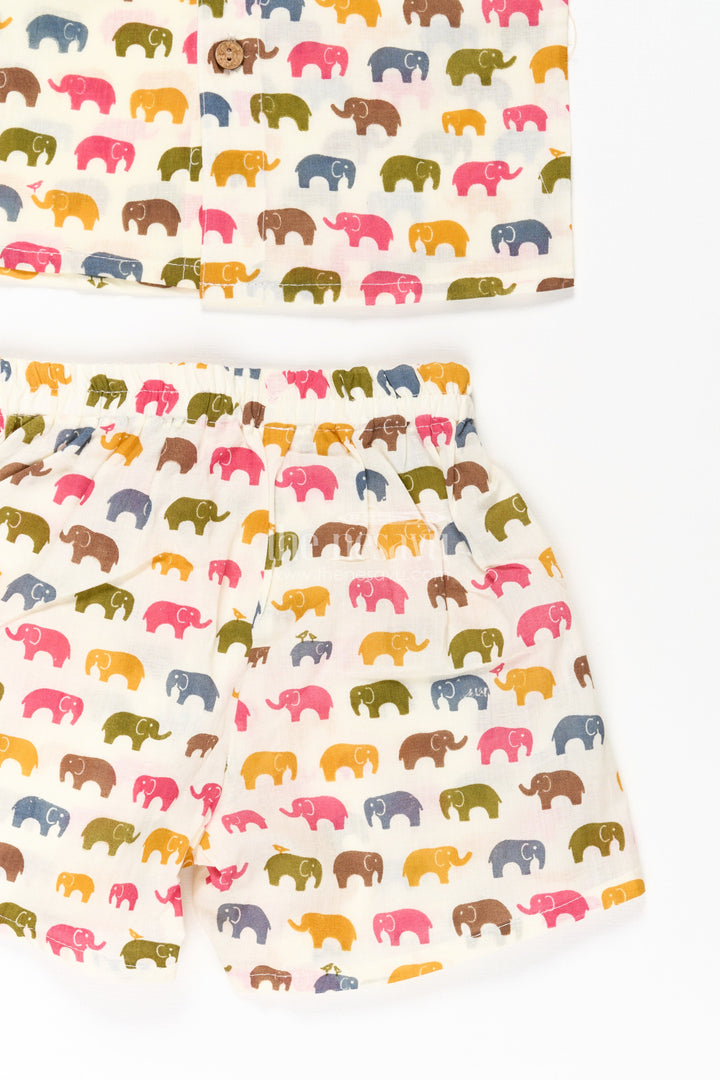 The Nesavu Boys Casual Set Boys Cool Casual Outfits in Cotton with Multicolor Elephant Digital Print Shirt and Shorts Set Nesavu Nesavu Boys Cool Casual Outfits Cotton Set Multicolor Elephant Print Shirt Shorts