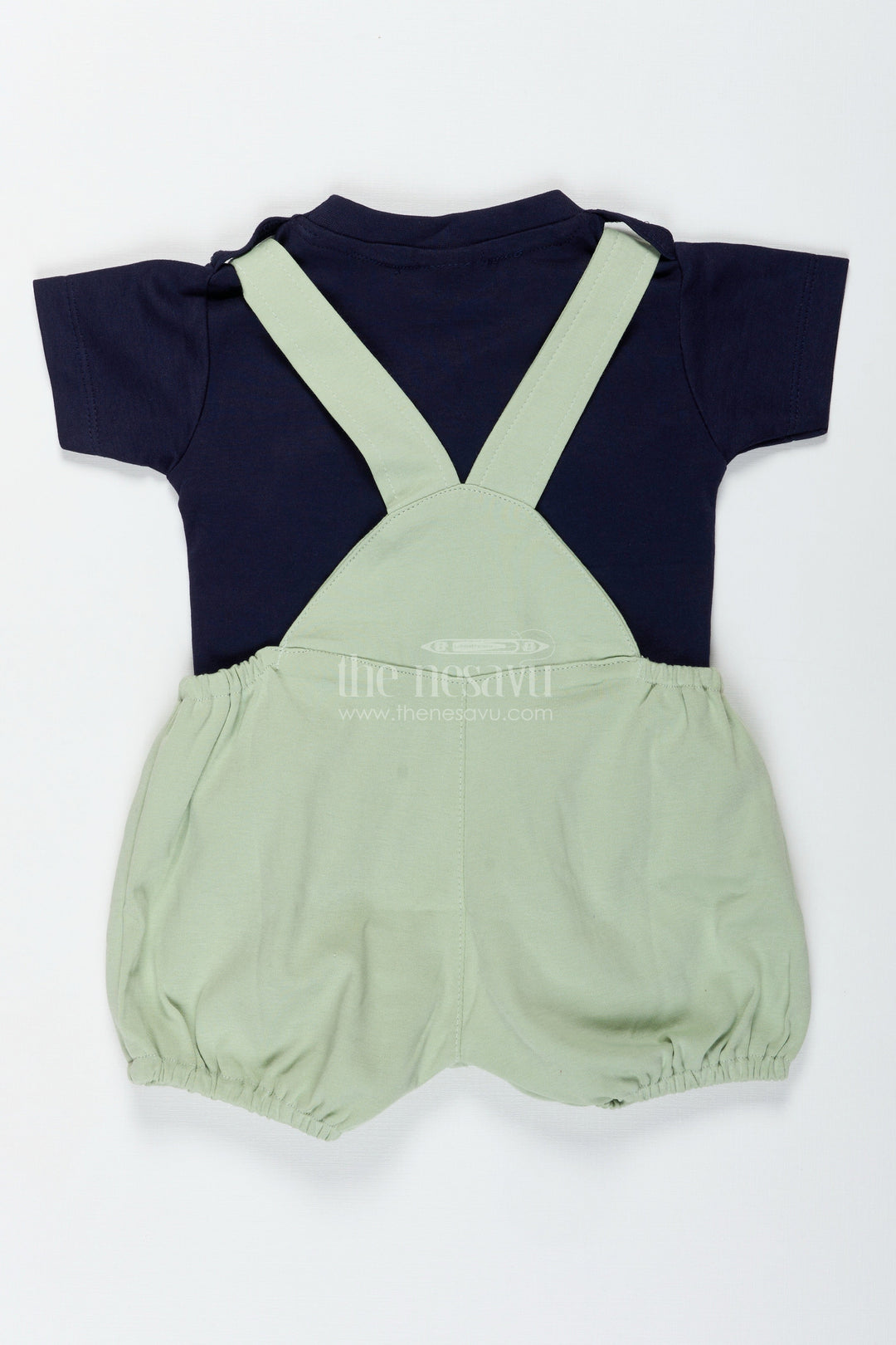 The Nesavu Boys Casual Set Boys Cotton Lion Print Set with Playful Dungaree Design and Animal Theme for Everyday Comfort Nesavu Nesavu Boys Cotton Outfit Lion Print Animal Dungaree Design Casual Wear Comfort