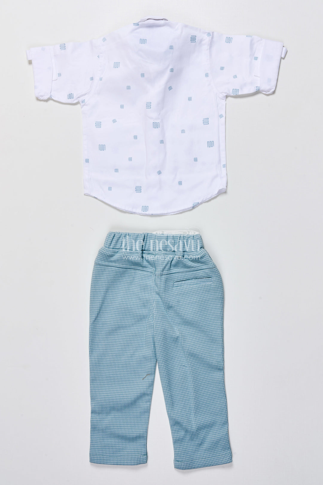 The Nesavu Boys Casual Set Boys Cotton Party Outfit with Printed Shirt and Matching Jacket Set Nesavu Nesavu boys cotton party wear set printed shirt checked jacket bow tie festive events