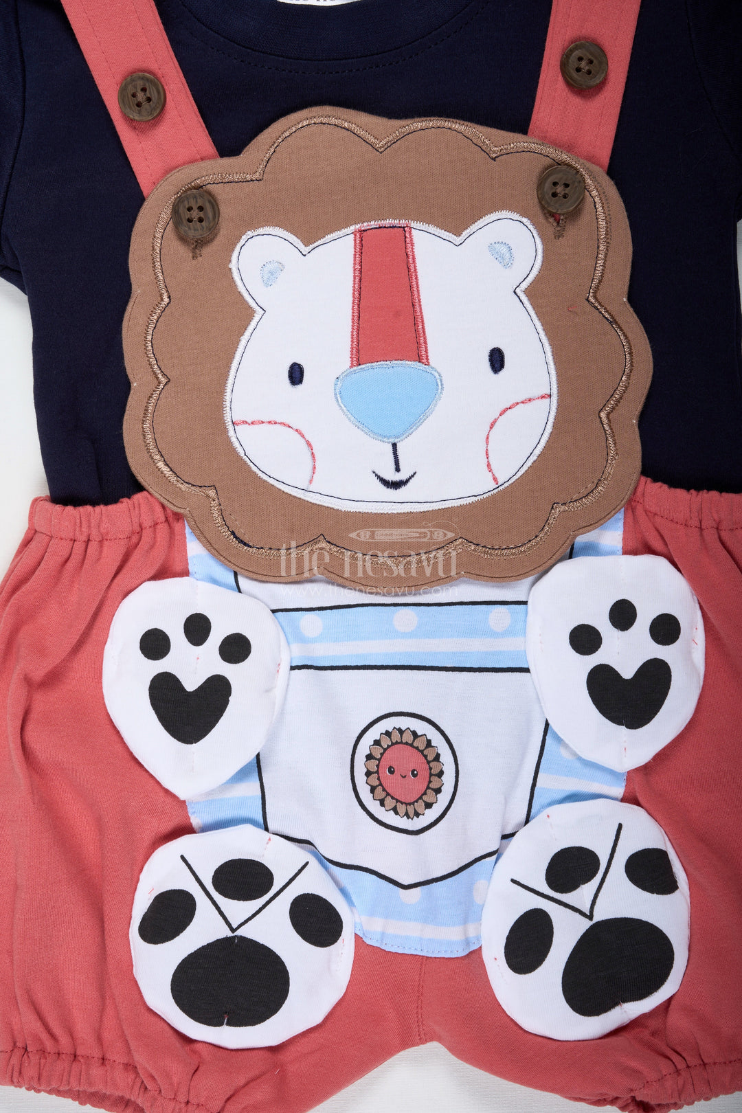 The Nesavu Boys Casual Set Boys Cotton Red Summer Dress Casual Set with Lion Print and Dungaree-Inspired Fun for Daily Outings Nesavu Nesavu Boys Cotton Summer Set Red Dungaree Style Casual Lion Print Outfit Everyday Use