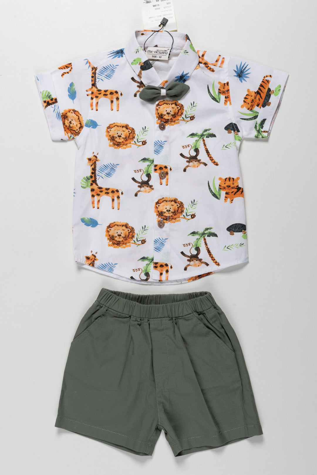 The Nesavu Boys Casual Set Boys Cotton Set with Jungle Theme and Print Design On Shirt Featuring Animal Motifs and Green Shorts Nesavu 10 (NB) / White BCS025A-10 Nesavu Boys Cotton Set Jungle Print Shirt Green Shorts Fun Casual Outings