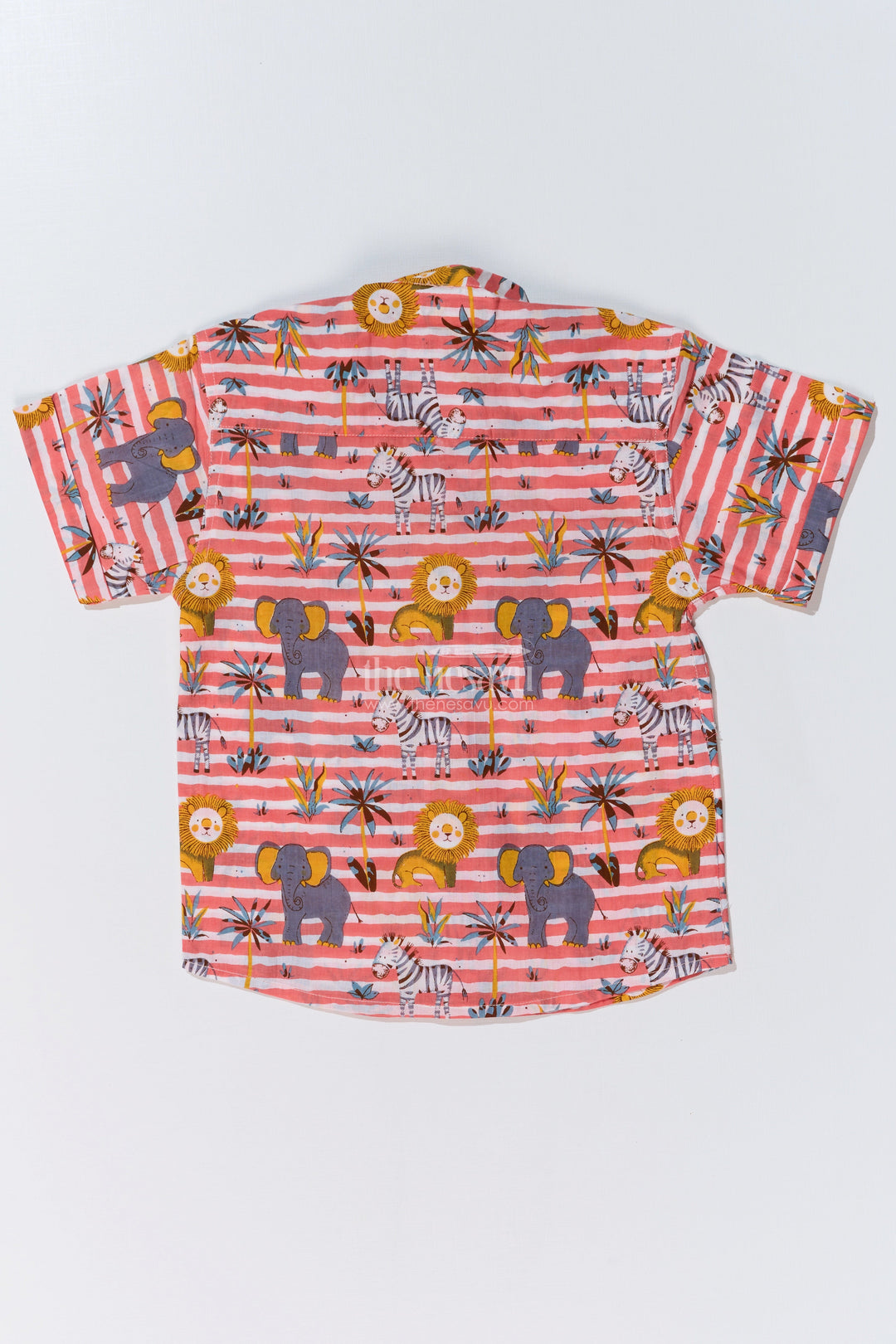 The Nesavu Boys Cotton Shirt Boys Cotton Shirt Dress in Cotton Block Print with Playful Safari Design Nesavu Boys Cotton Shirt Dress Cotton Block Print Safari Animal Design | The Nesavu